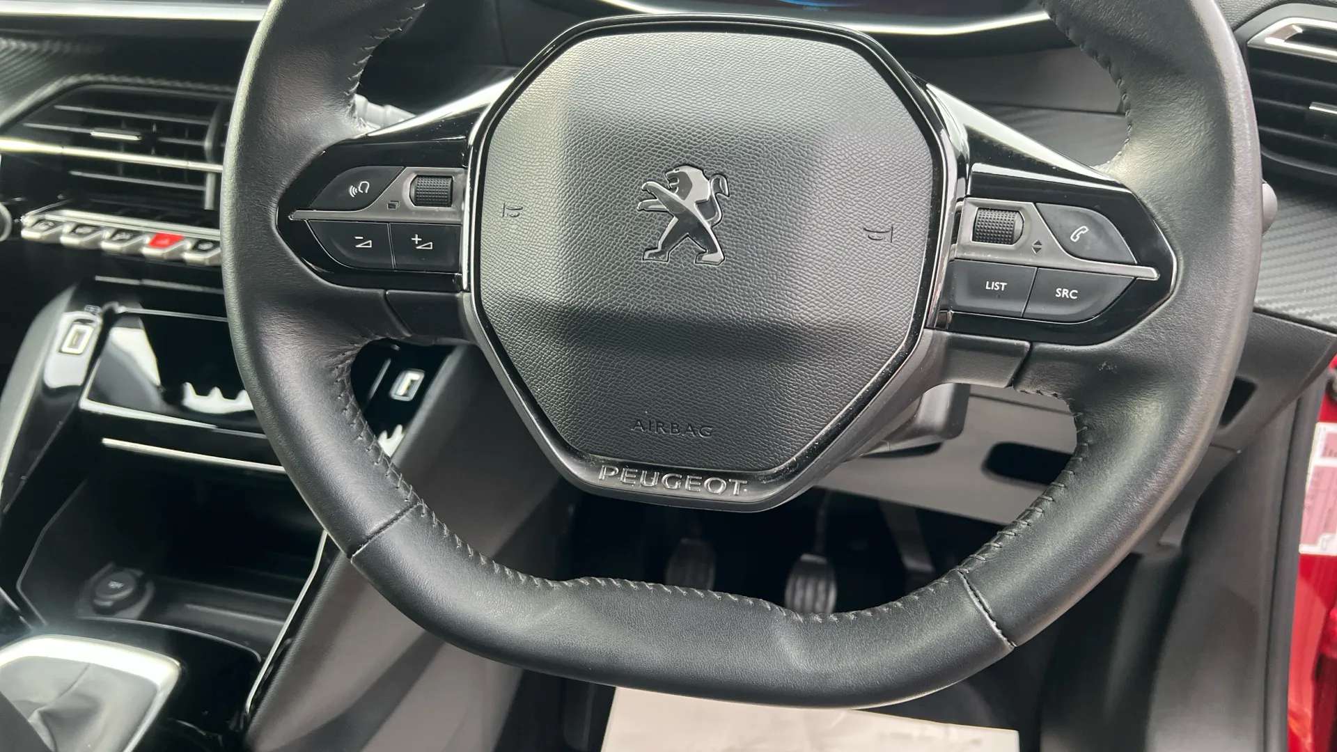 2021 PEUGEOT 2008 2021 PEUGEOT 2008