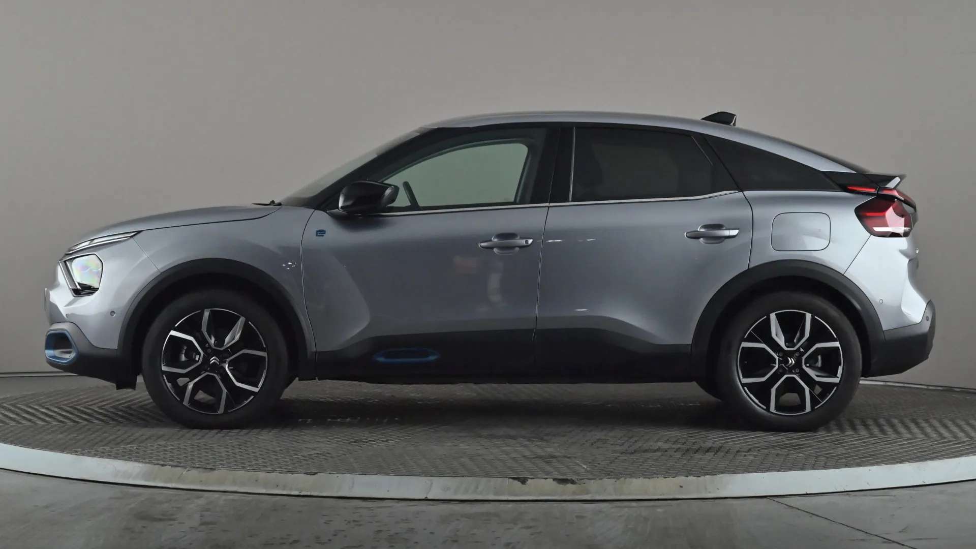 A 2023 CITROEN C4 100kW Shine Plus 50kWh Auto A 2023 CITROEN C4 100kW Shine Plus 50kWh Auto