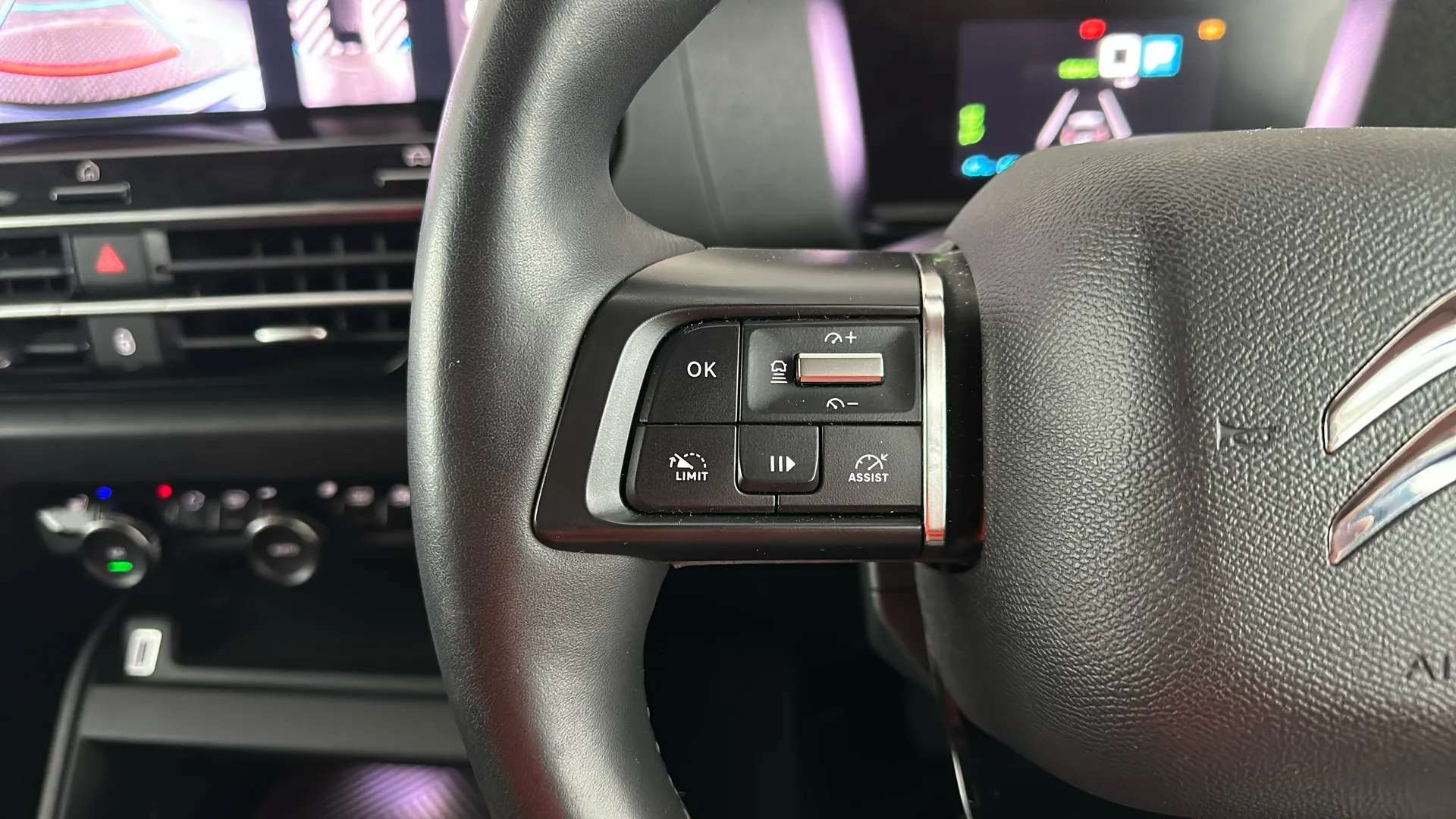 2023 CITROEN C4 2023 CITROEN C4