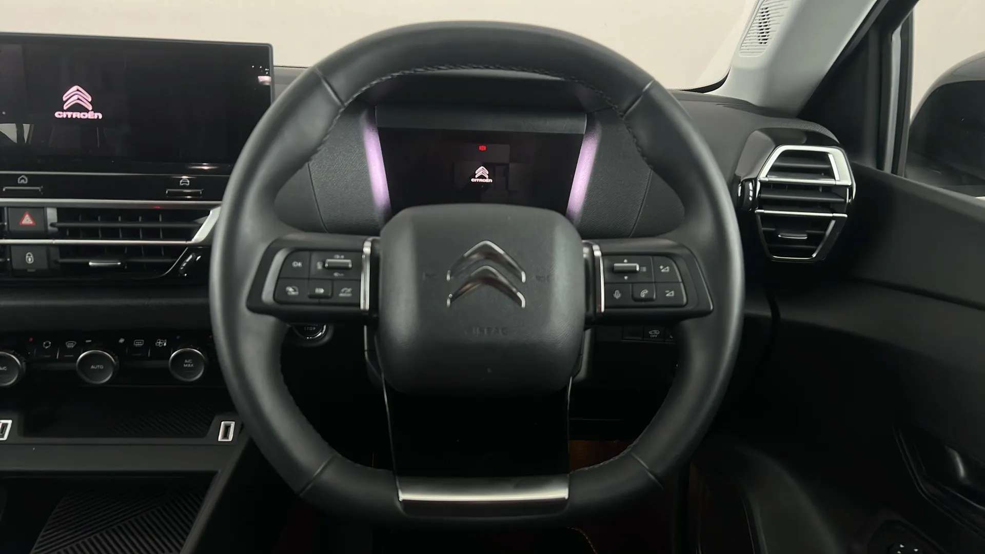 2023 CITROEN C4 X 2023 CITROEN C4 X