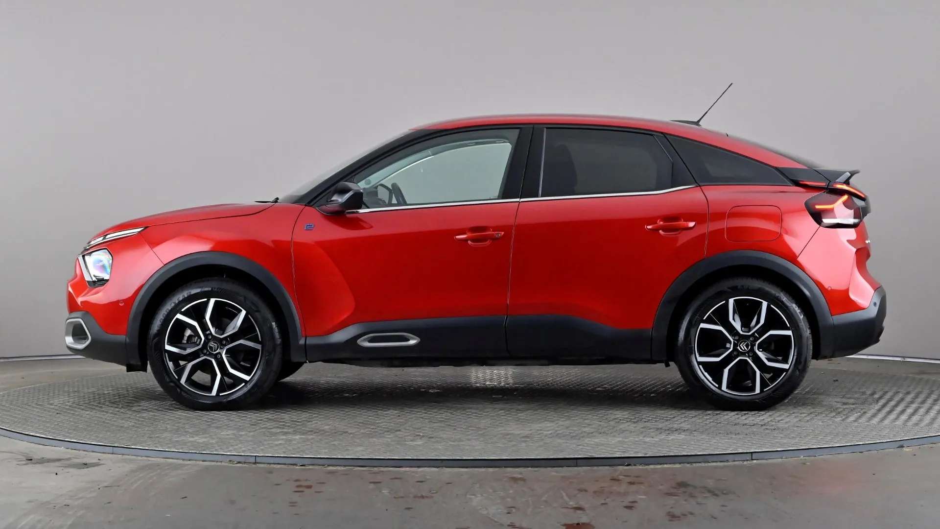 A 2022 CITROEN C4 100kW Shine Plus 50kWh Auto A 2022 CITROEN C4 100kW Shine Plus 50kWh Auto