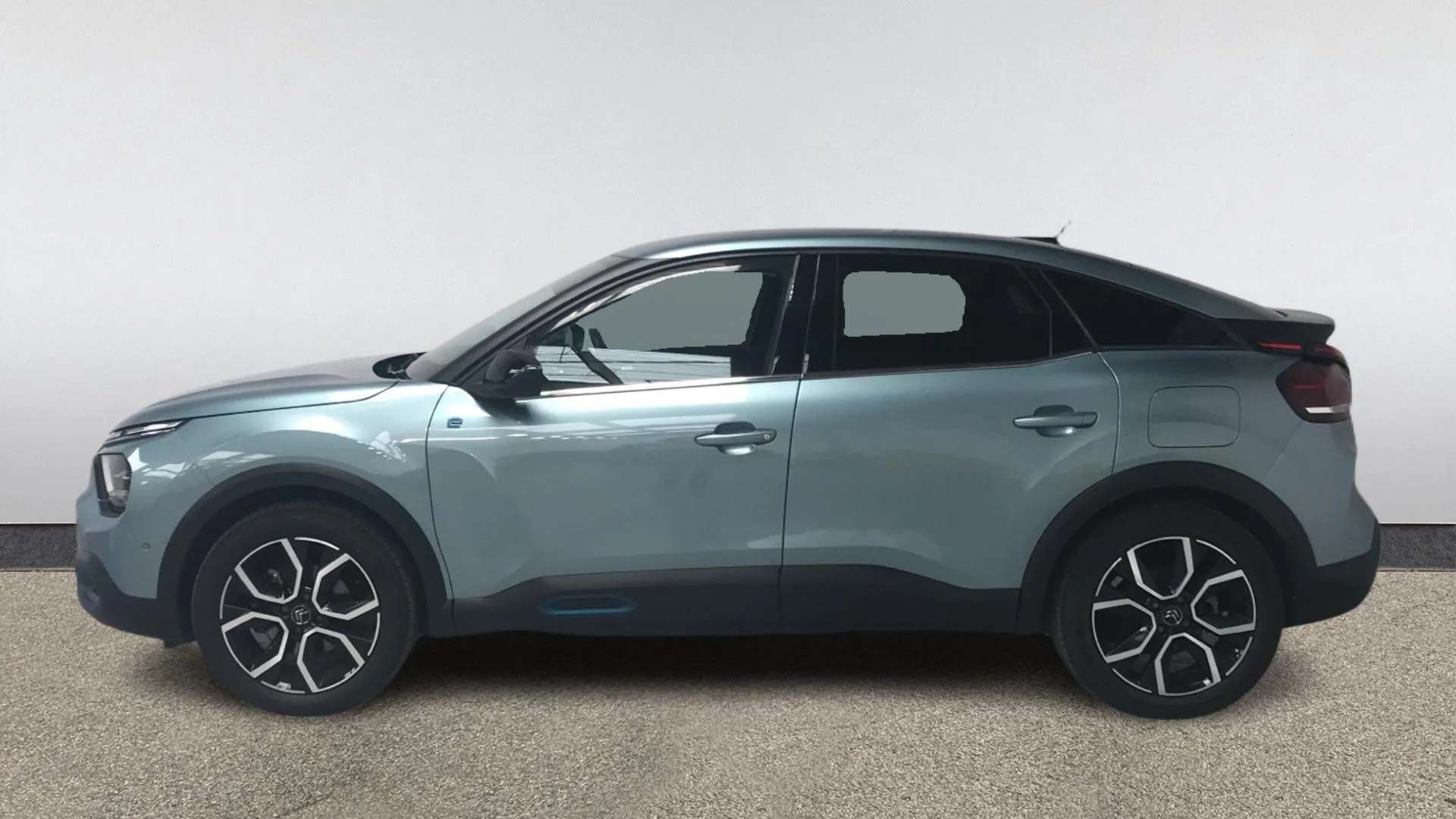 A 2022 CITROEN C4 100kW Shine Plus 50kWh Auto A 2022 CITROEN C4 100kW Shine Plus 50kWh Auto