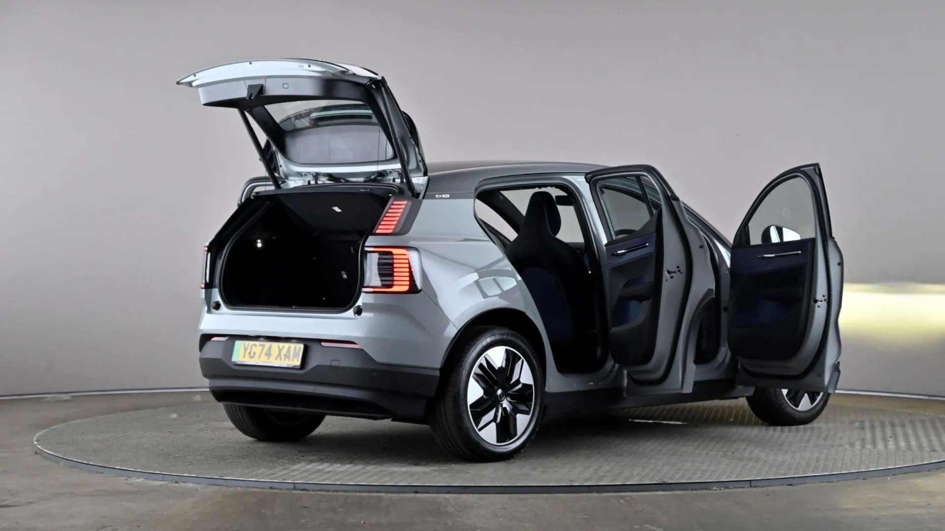 2024 VOLVO EX30 2024 VOLVO EX30