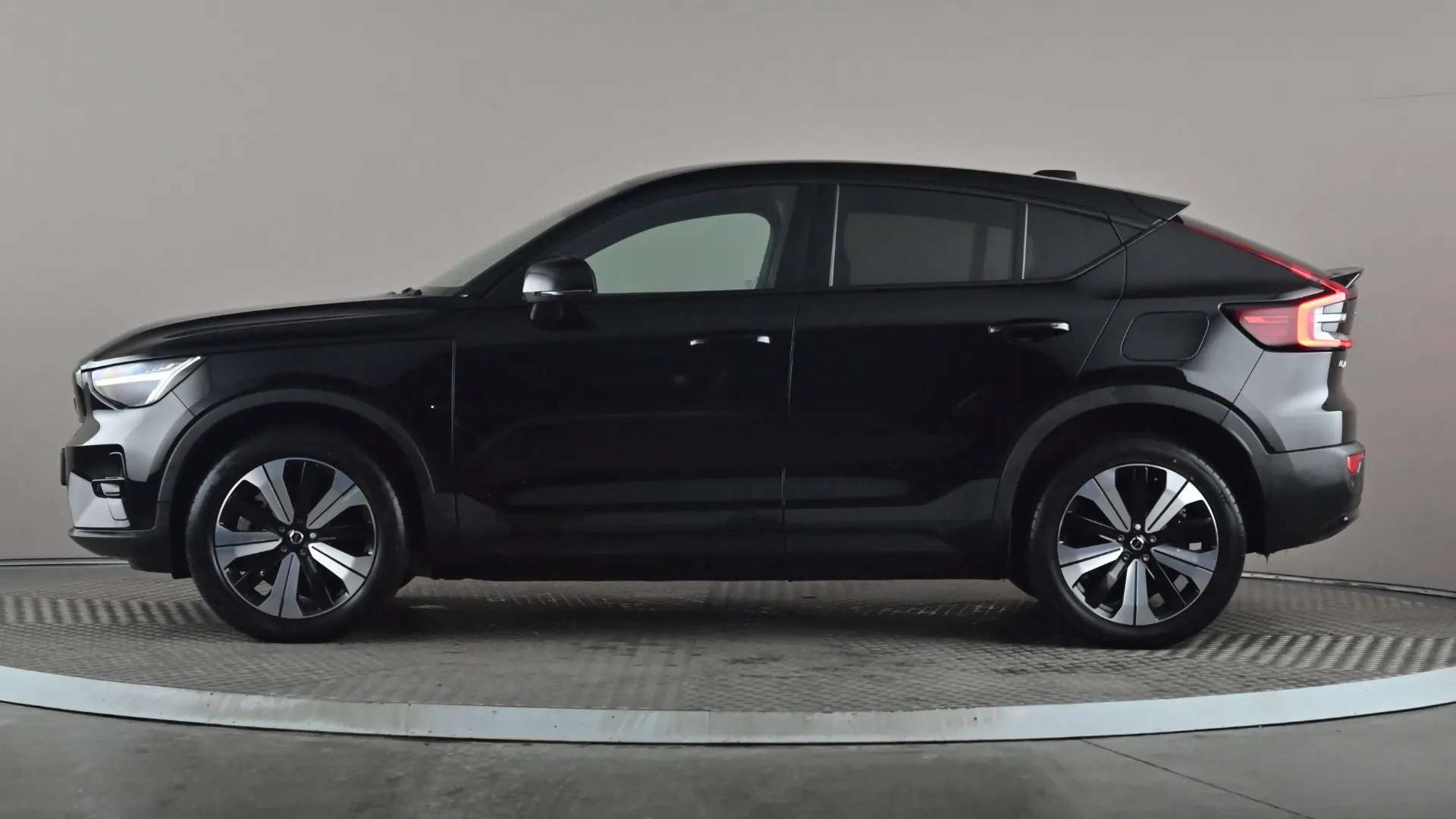 A 2023 VOLVO C40 170kW Recharge Plus 69kWh Auto A 2023 VOLVO C40 170kW Recharge Plus 69kWh Auto