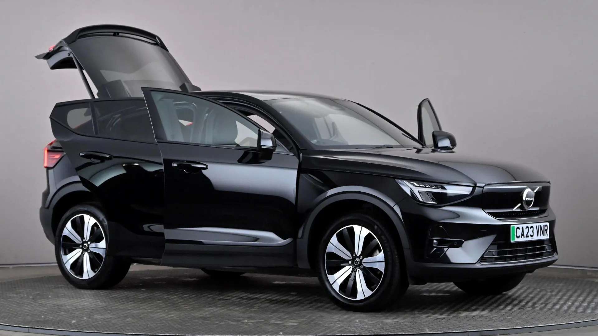 A 2023 VOLVO C40 170kW Recharge Plus 69kWh Auto A 2023 VOLVO C40 170kW Recharge Plus 69kWh Auto