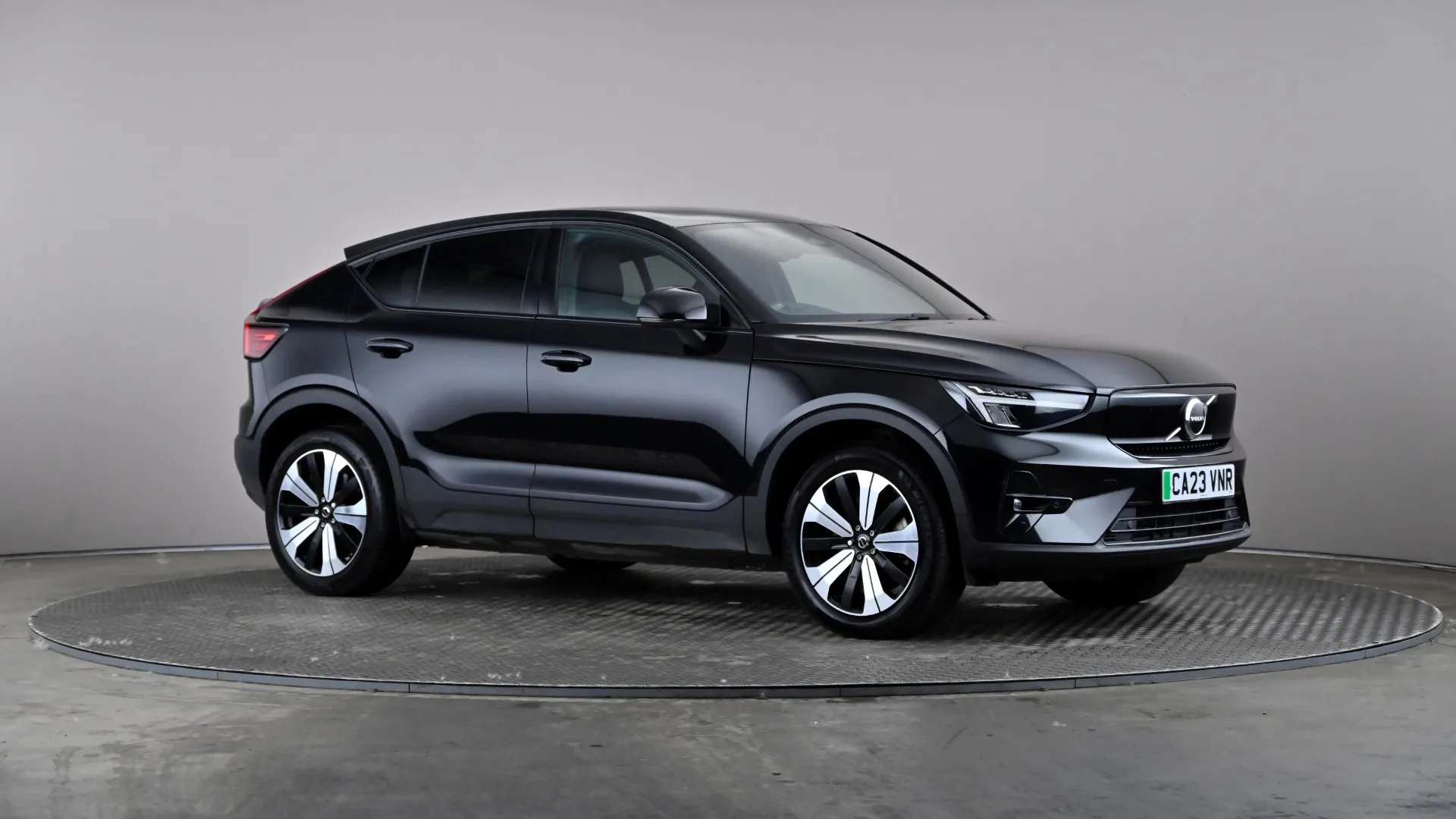 2023 VOLVO C40 2023 VOLVO C40