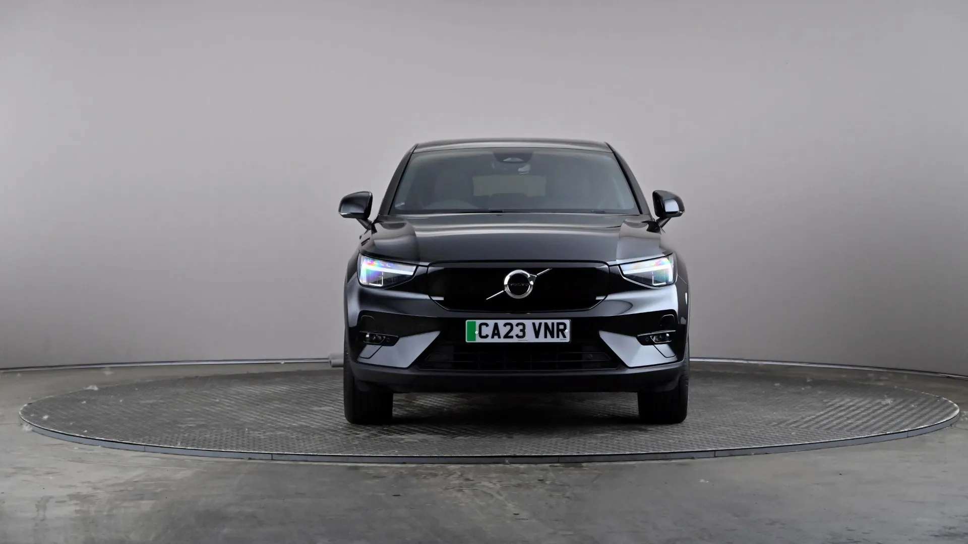 2023 VOLVO C40 2023 VOLVO C40