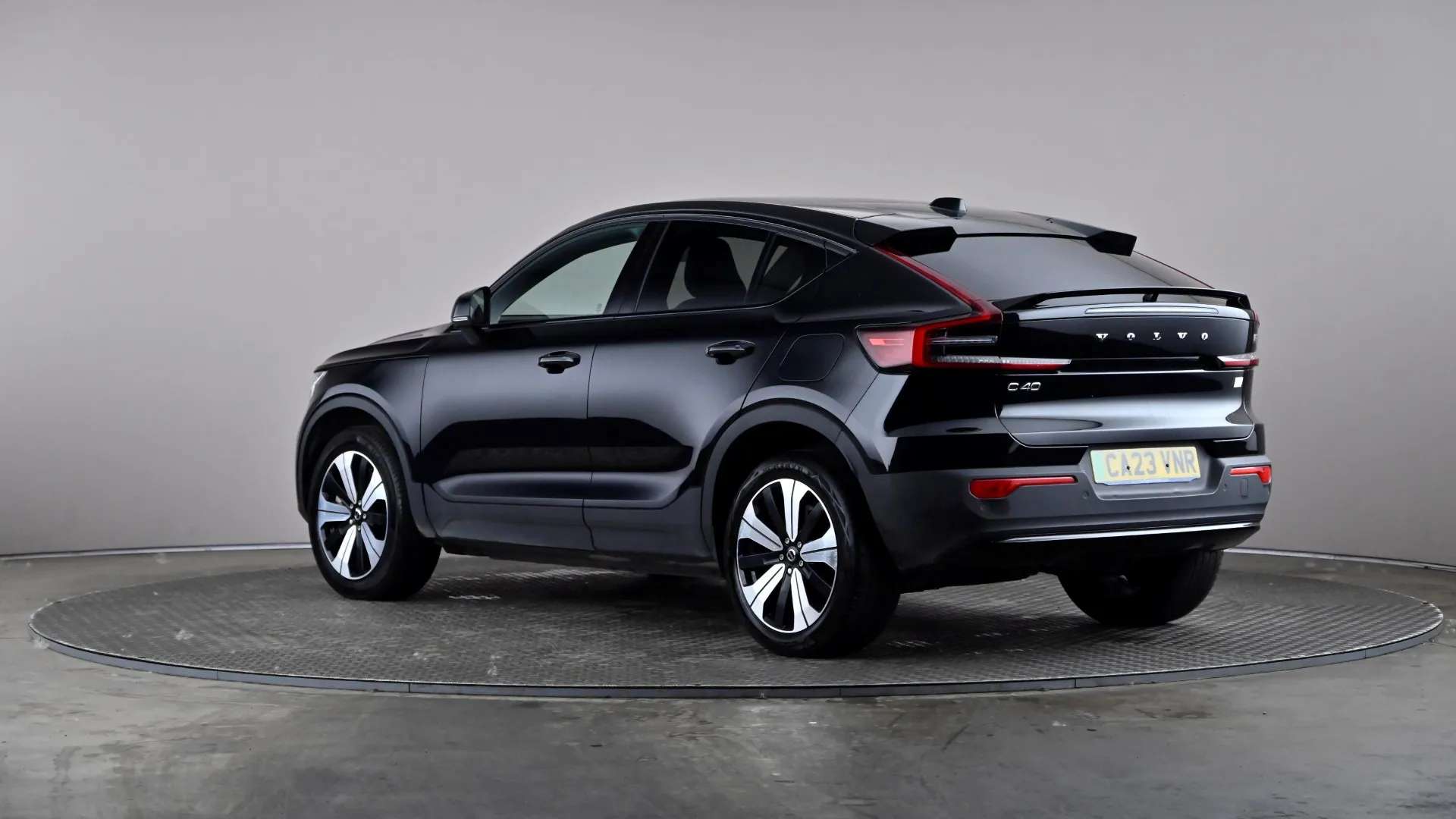 2023 VOLVO C40 2023 VOLVO C40