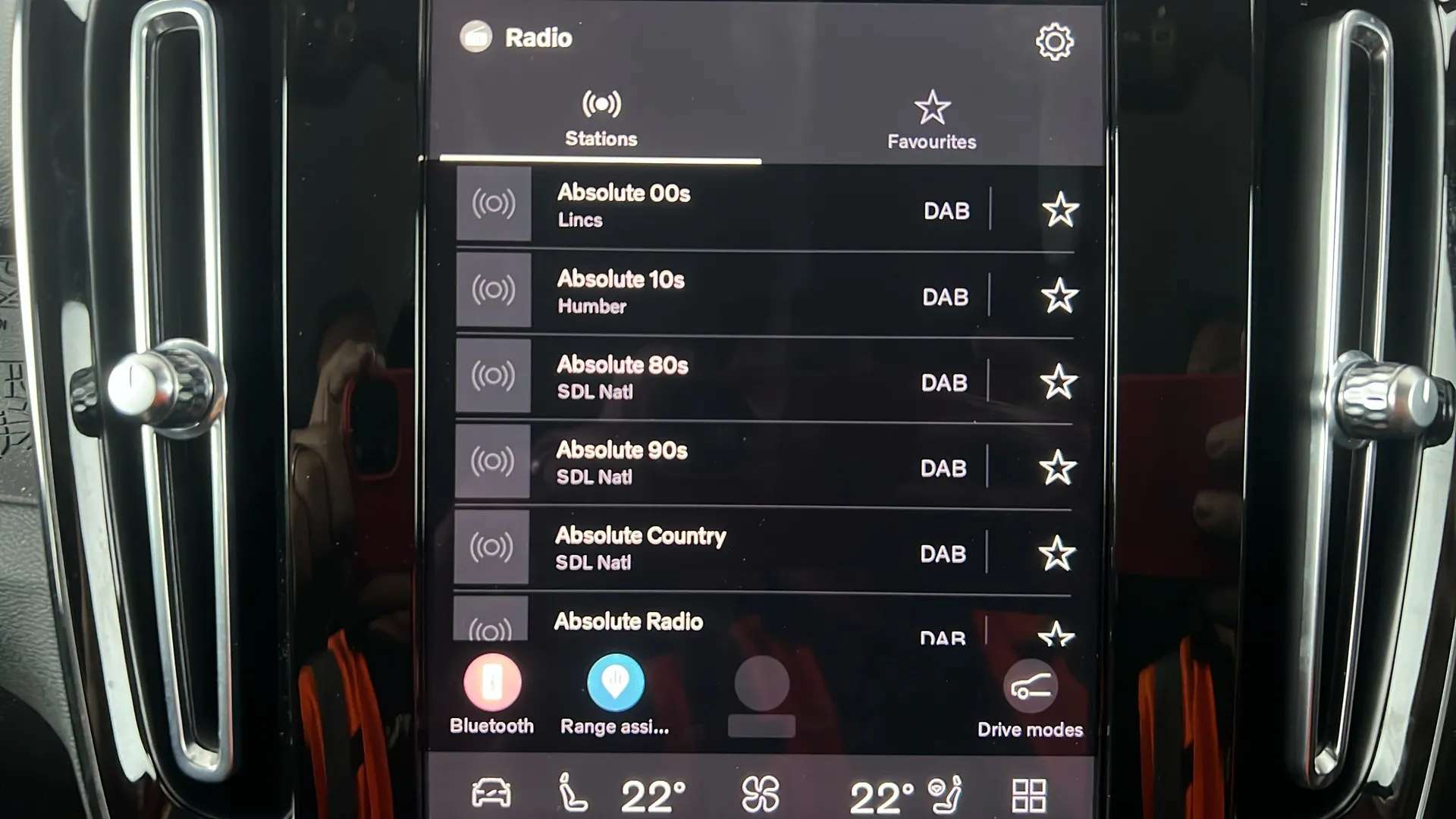2023 VOLVO C40 2023 VOLVO C40