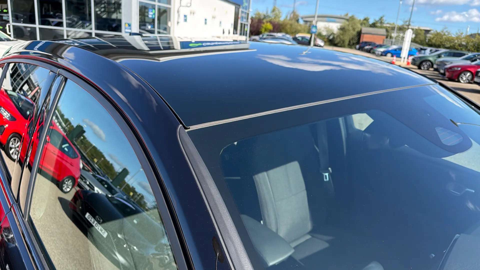 2023 VOLVO C40 2023 VOLVO C40