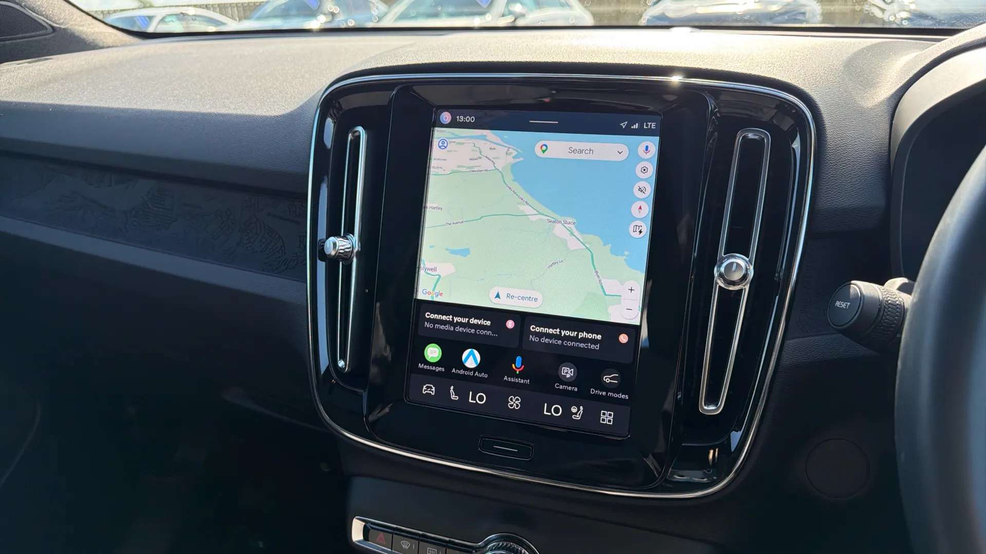 2023 VOLVO C40 2023 VOLVO C40