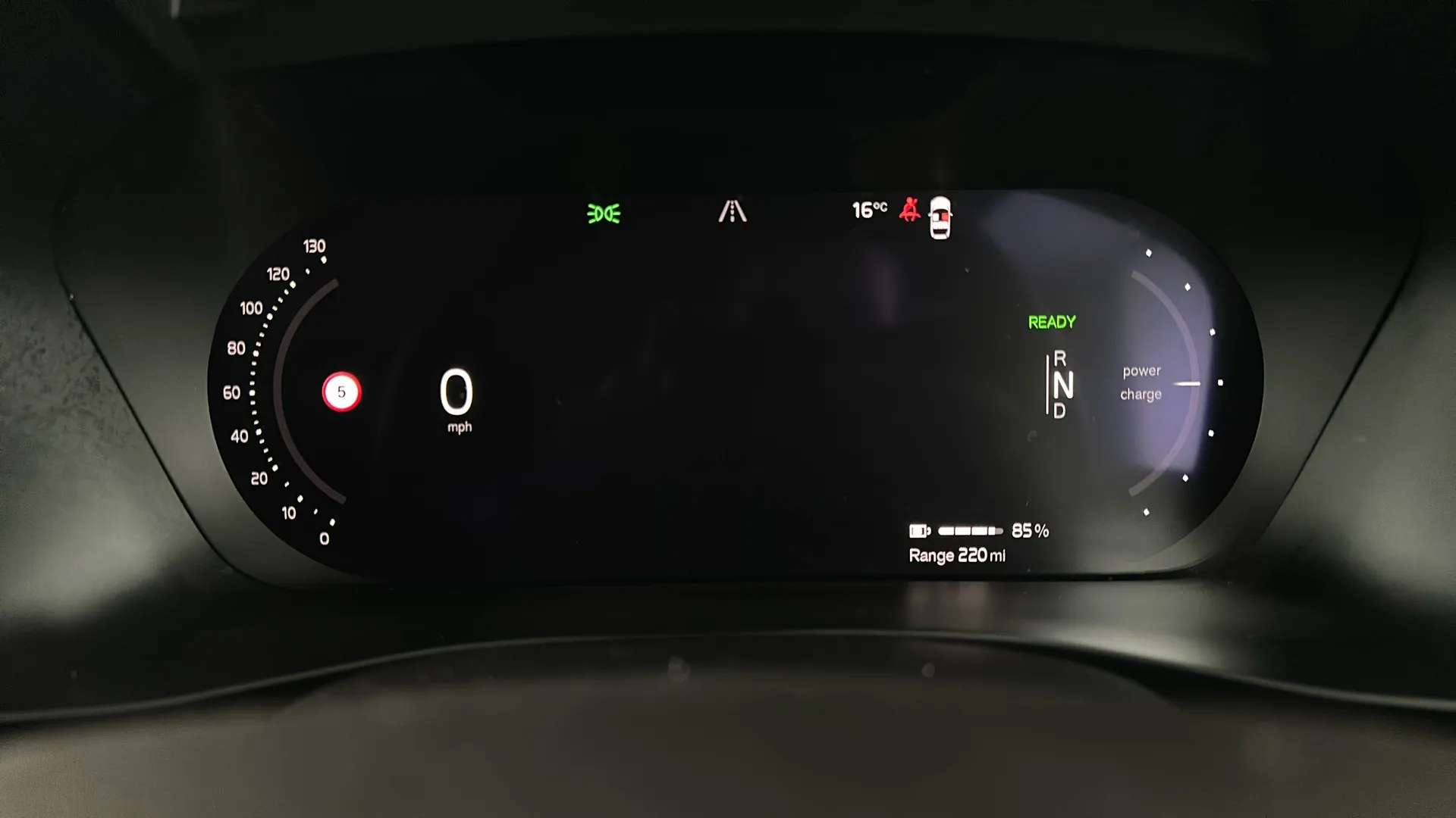 2023 VOLVO C40 2023 VOLVO C40