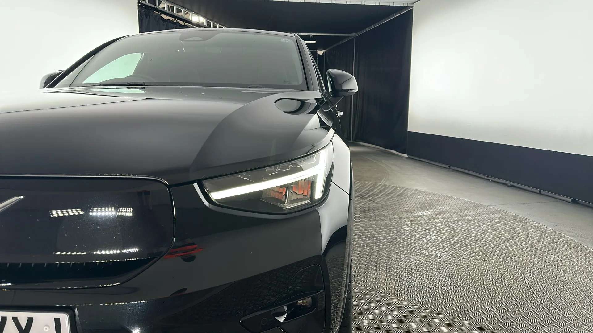 2023 VOLVO C40 2023 VOLVO C40