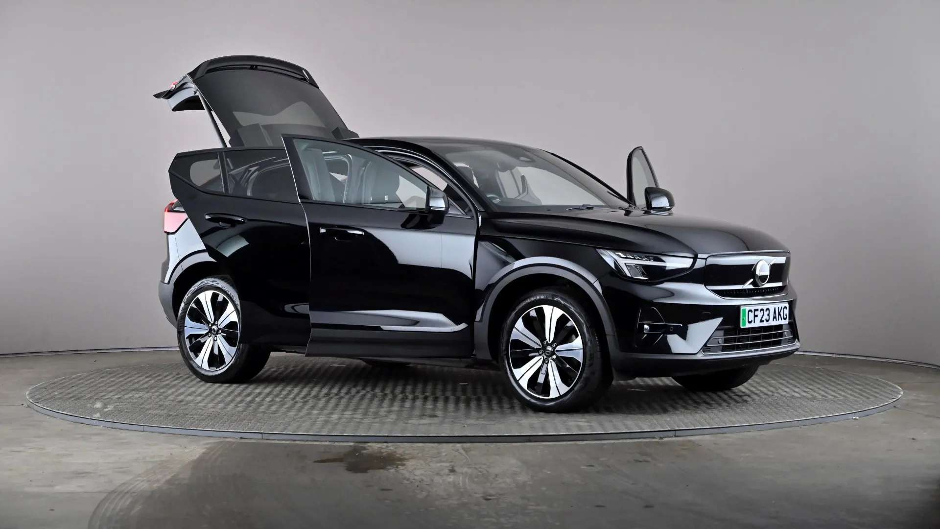 2023 VOLVO C40 2023 VOLVO C40