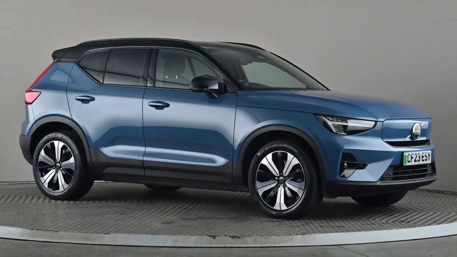 A 2023 VOLVO XC40 170kW Recharge Plus 69kWh Auto A 2023 VOLVO XC40 170kW Recharge Plus 69kWh Auto