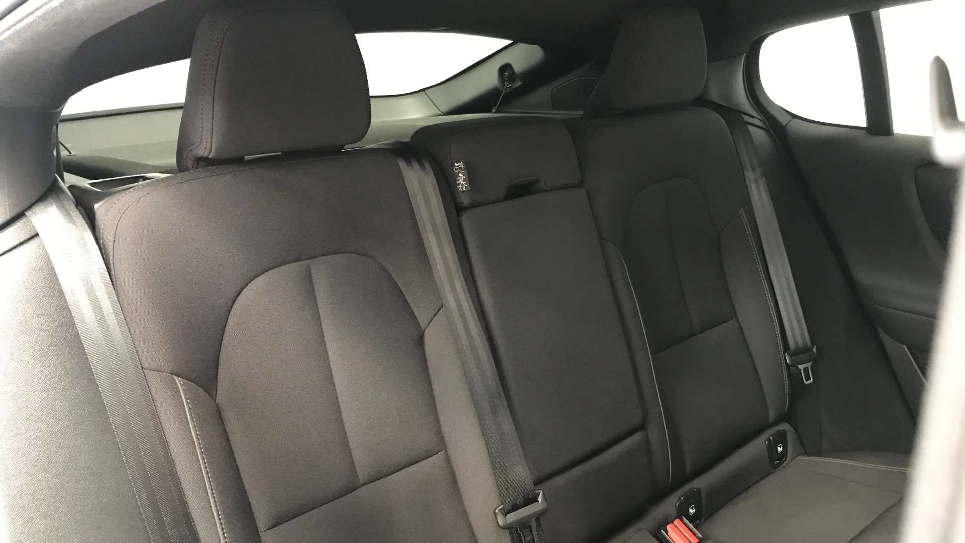 2023 VOLVO C40 2023 VOLVO C40