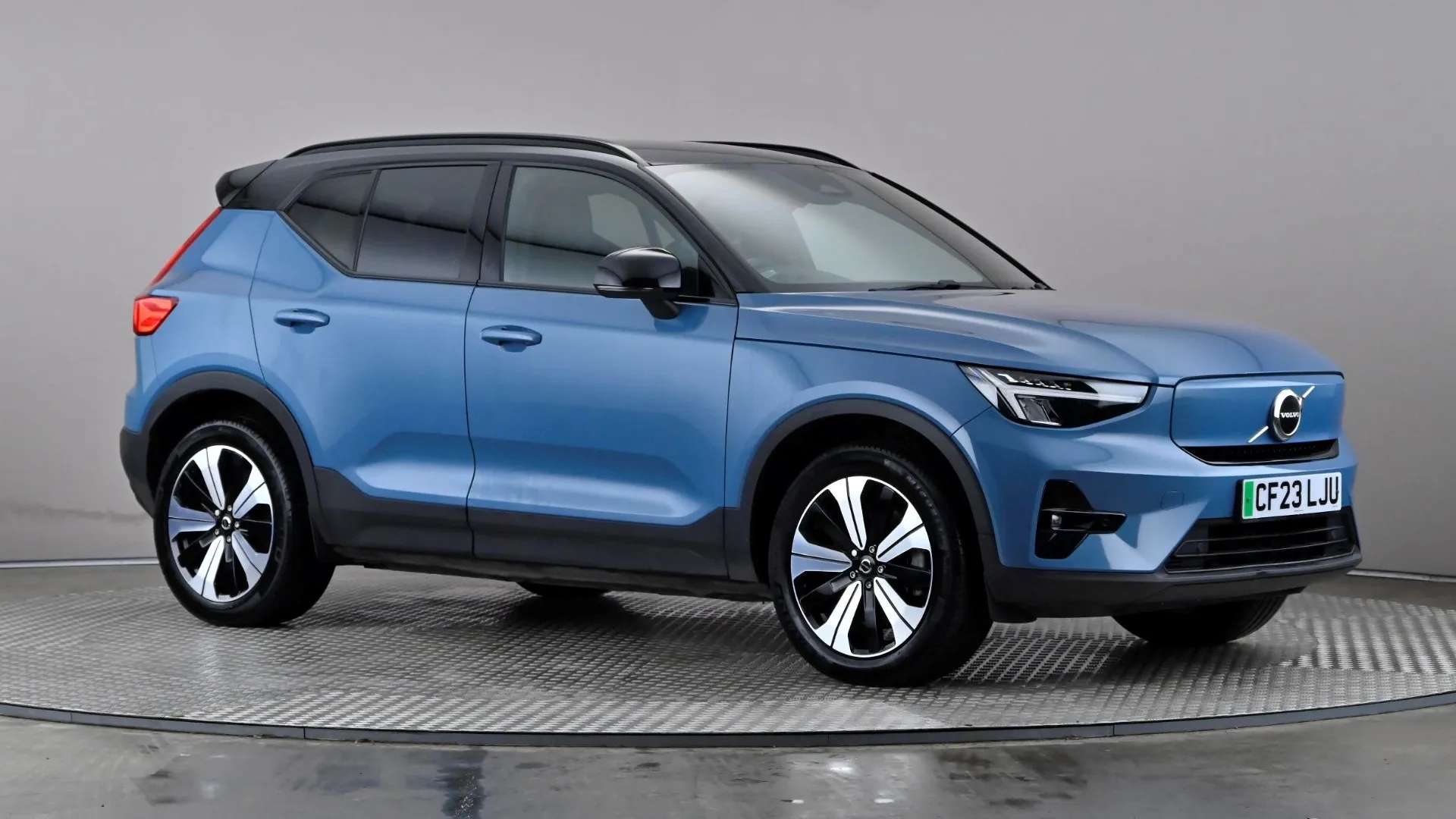 A 2023 VOLVO XC40 170kW Recharge Plus 69kWh Auto A 2023 VOLVO XC40 170kW Recharge Plus 69kWh Auto