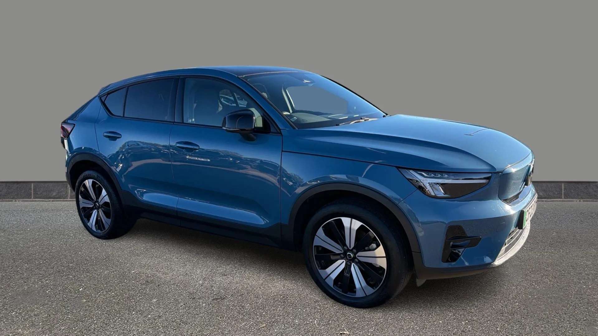 A 2023 VOLVO C40 170kW Recharge Plus 69kWh Auto A 2023 VOLVO C40 170kW Recharge Plus 69kWh Auto