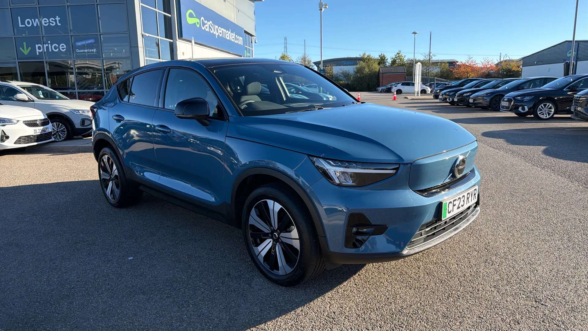 2023 VOLVO C40 2023 VOLVO C40
