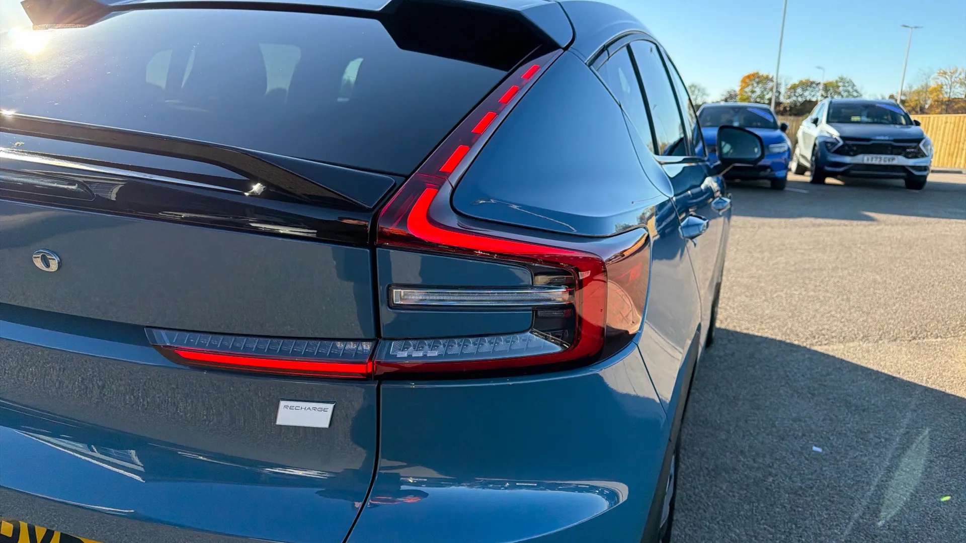 2023 VOLVO C40 2023 VOLVO C40
