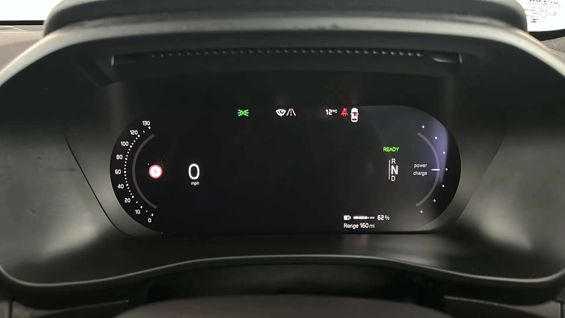 2023 VOLVO C40 2023 VOLVO C40