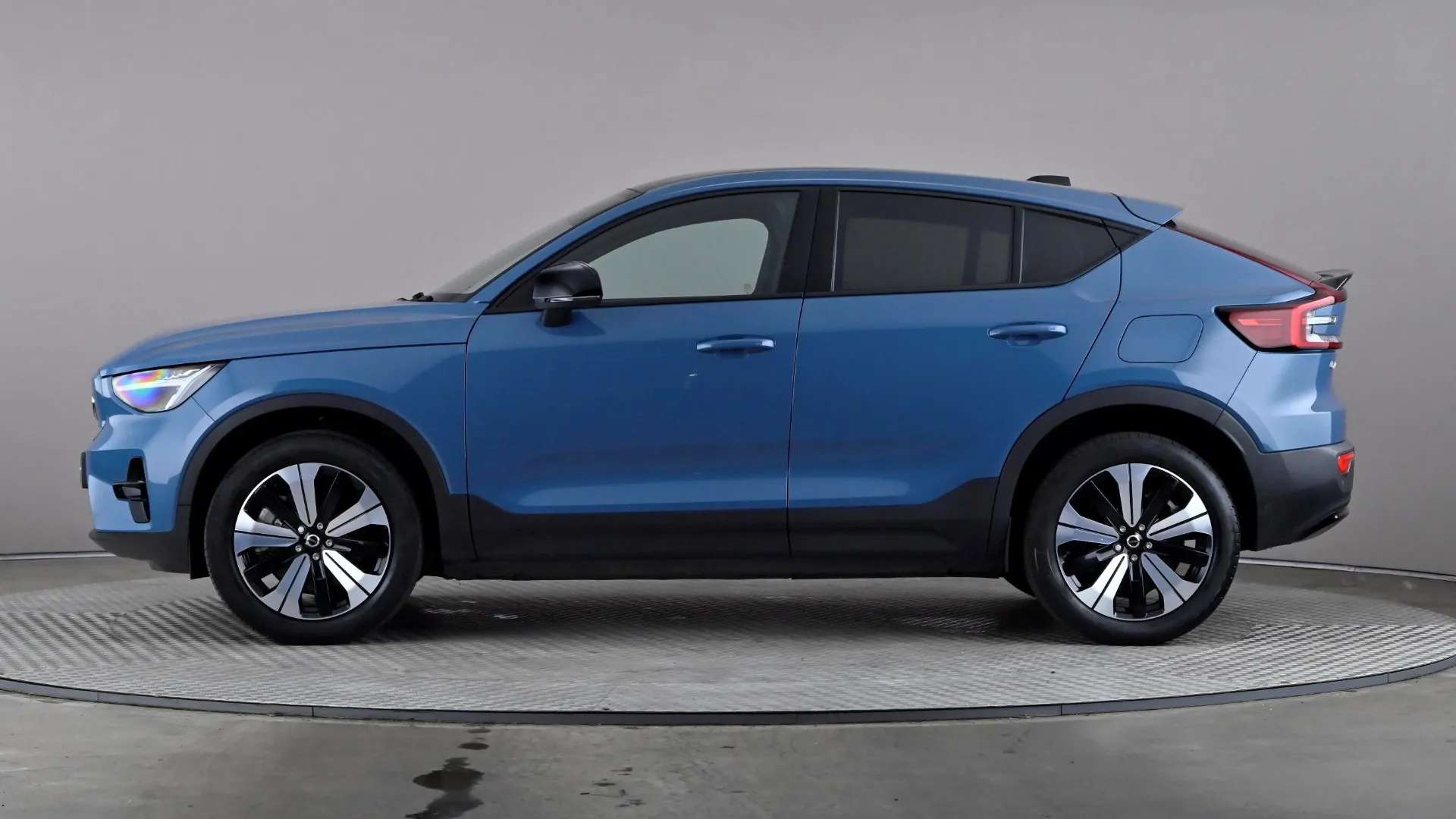 A 2023 VOLVO C40 170kW Recharge Plus 69kWh Auto A 2023 VOLVO C40 170kW Recharge Plus 69kWh Auto