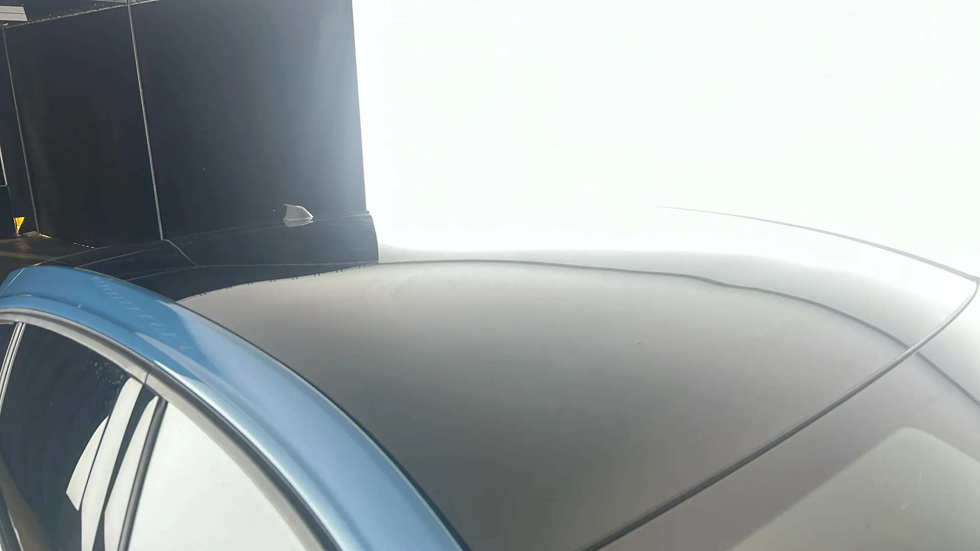 2023 VOLVO C40 2023 VOLVO C40