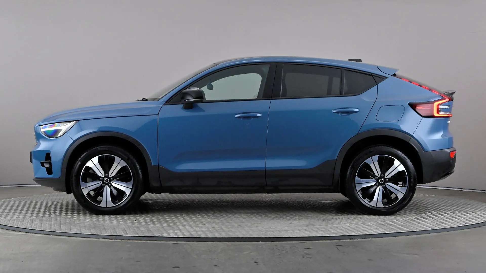 A 2023 VOLVO C40 170kW Recharge Plus 69kWh Auto A 2023 VOLVO C40 170kW Recharge Plus 69kWh Auto