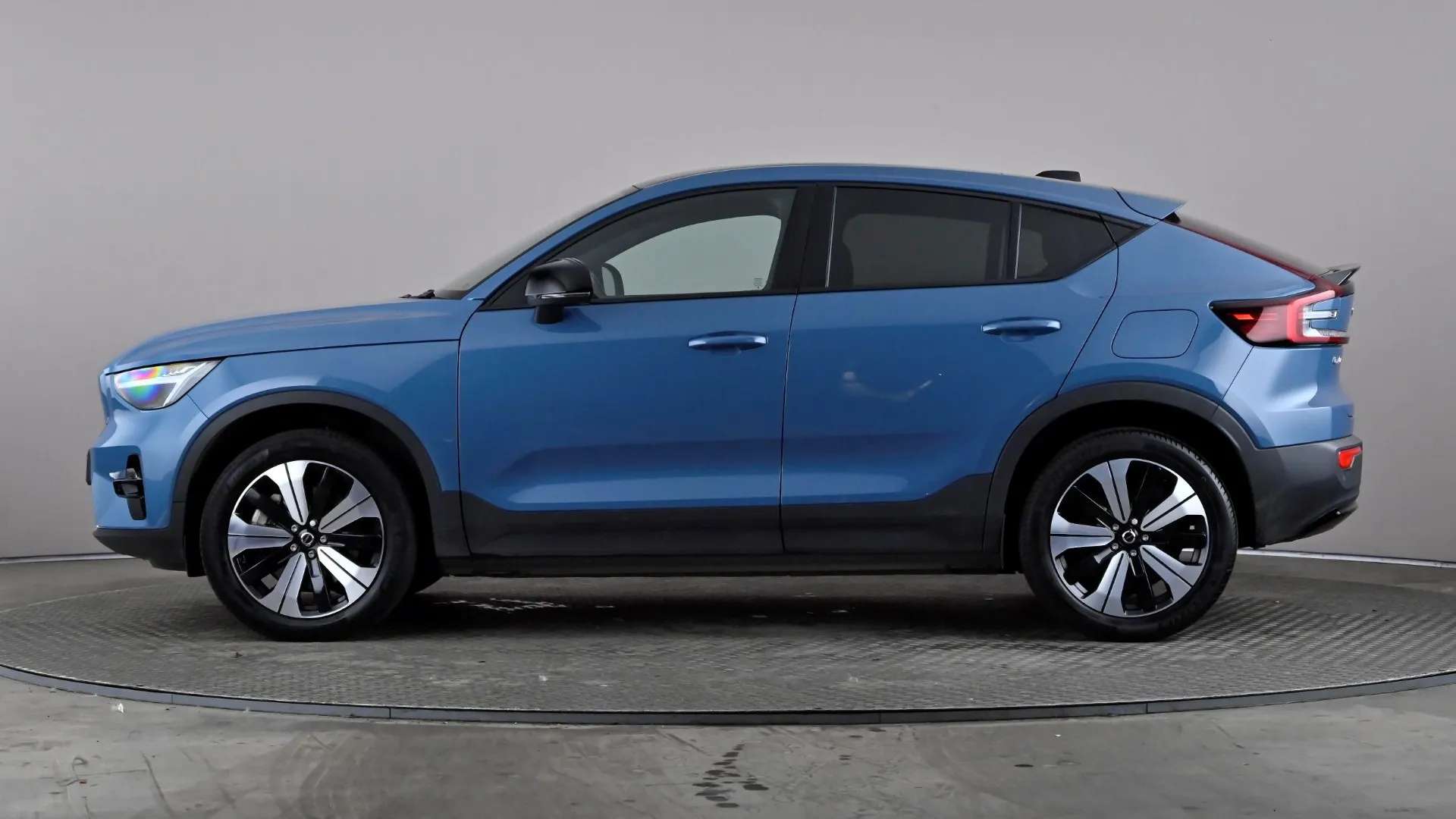 A 2023 VOLVO C40 170kW Recharge Plus 69kWh Auto A 2023 VOLVO C40 170kW Recharge Plus 69kWh Auto