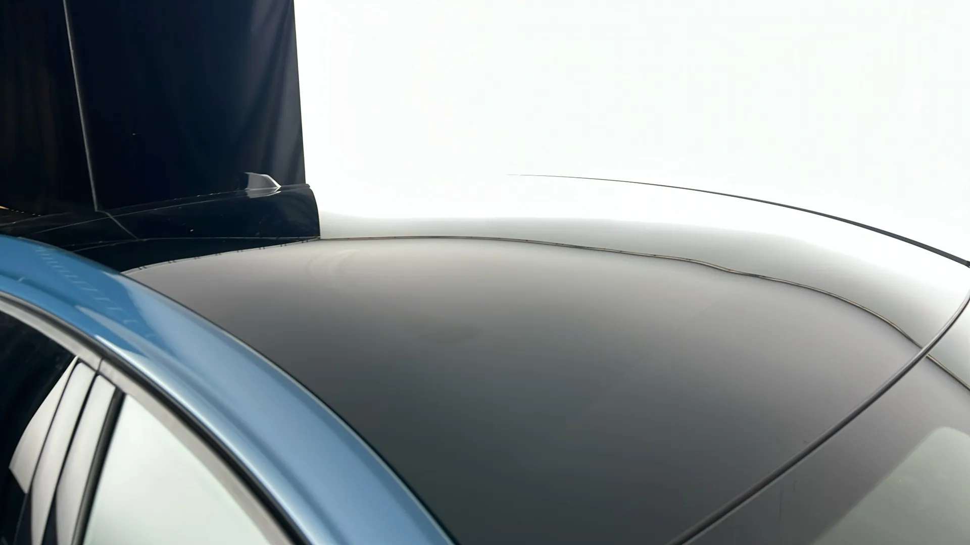 2023 VOLVO C40 2023 VOLVO C40
