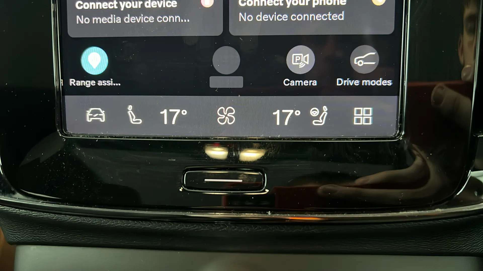 2023 VOLVO C40 2023 VOLVO C40