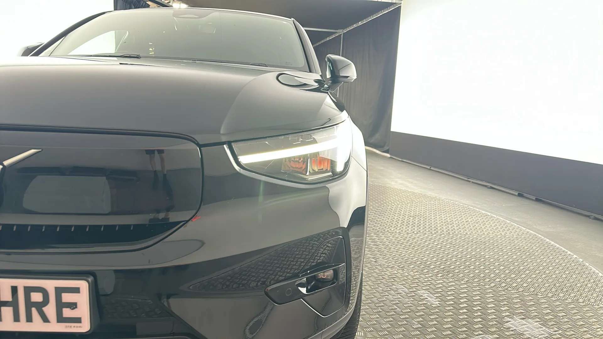 2024 VOLVO C40 2024 VOLVO C40