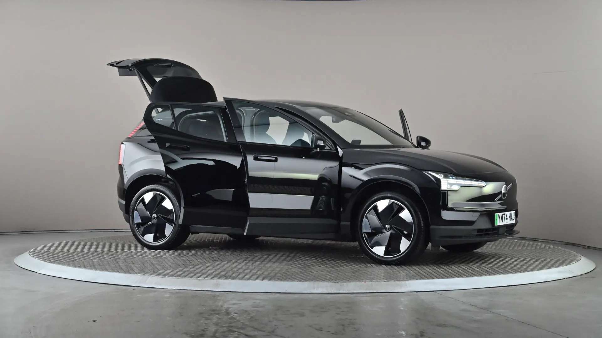 2025 VOLVO EX30 2025 VOLVO EX30