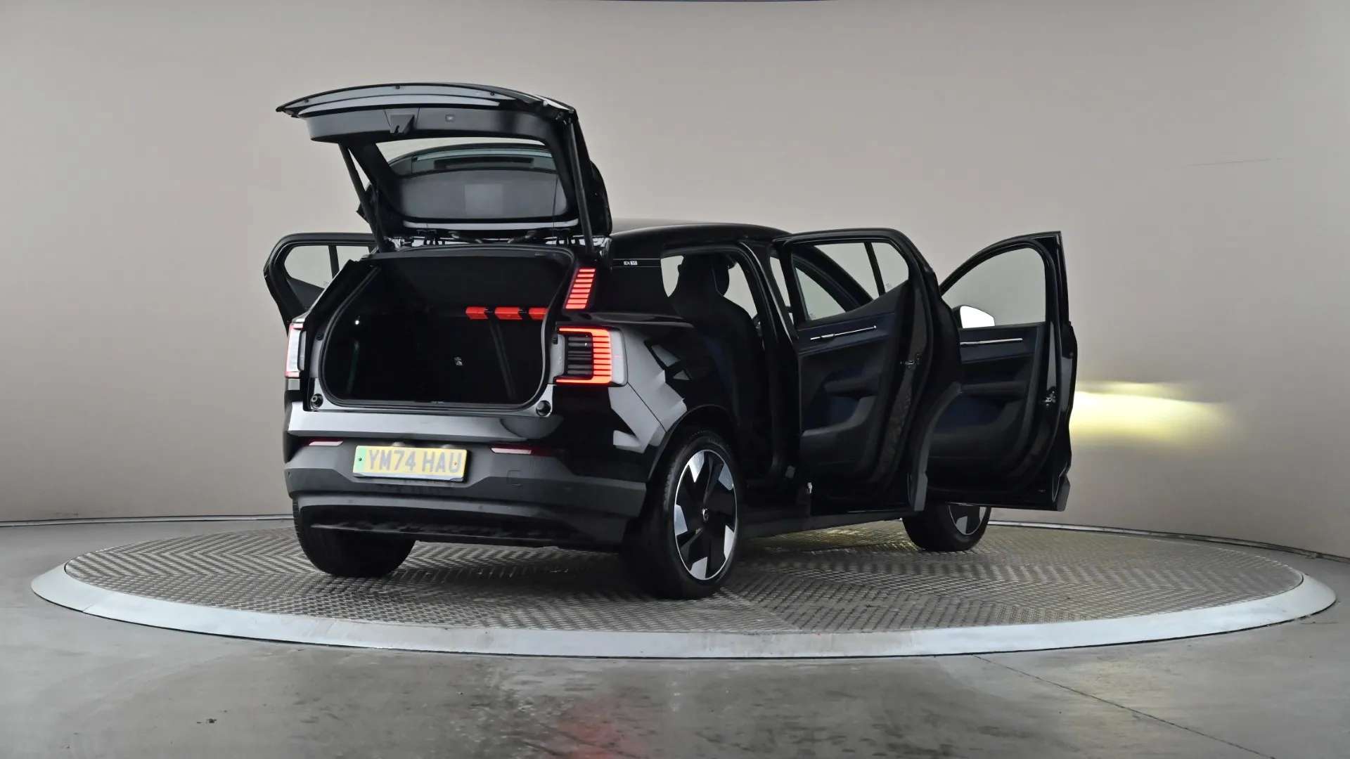 2025 VOLVO EX30 2025 VOLVO EX30