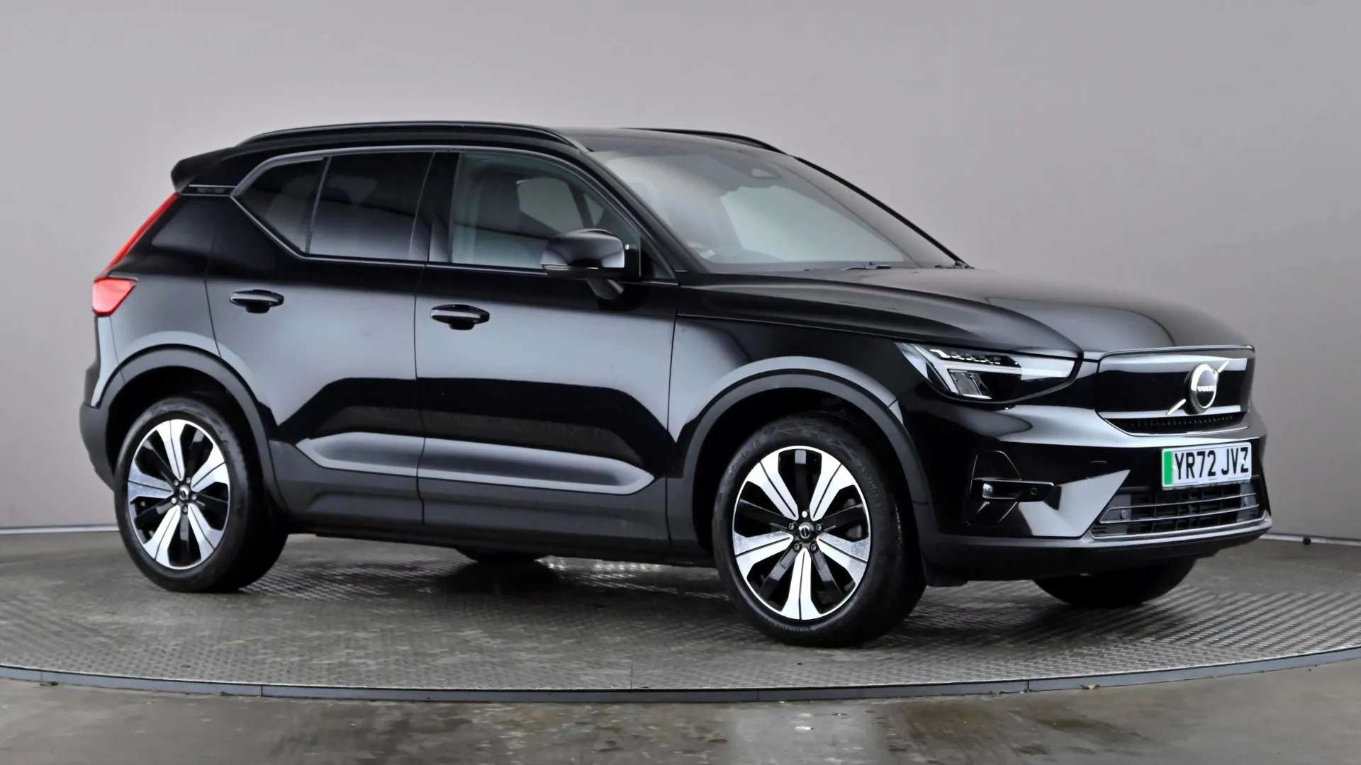 A 2022 VOLVO XC40 170kW Recharge Plus 69kWh Auto A 2022 VOLVO XC40 170kW Recharge Plus 69kWh Auto