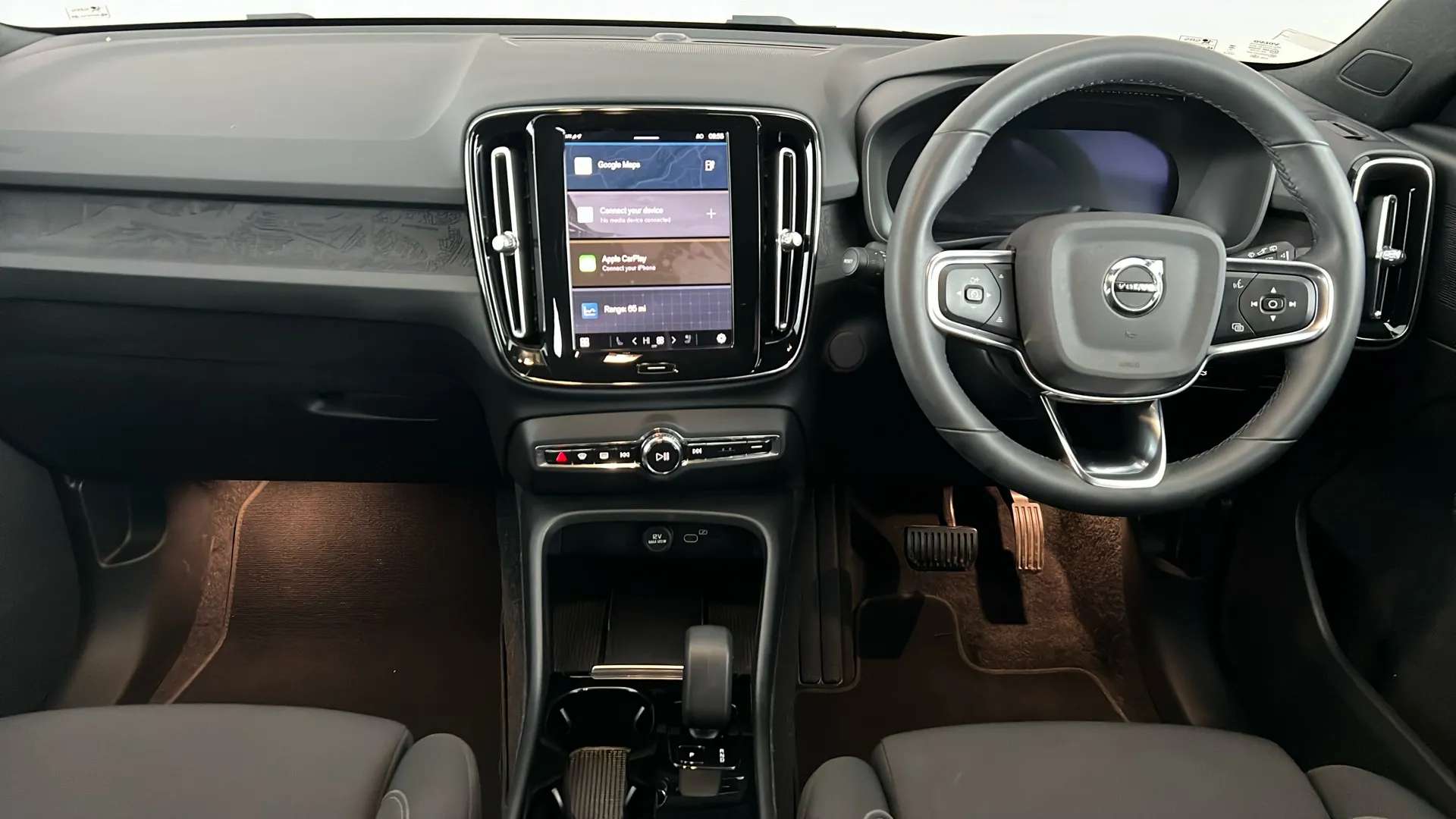 2022 VOLVO XC40 2022 VOLVO XC40