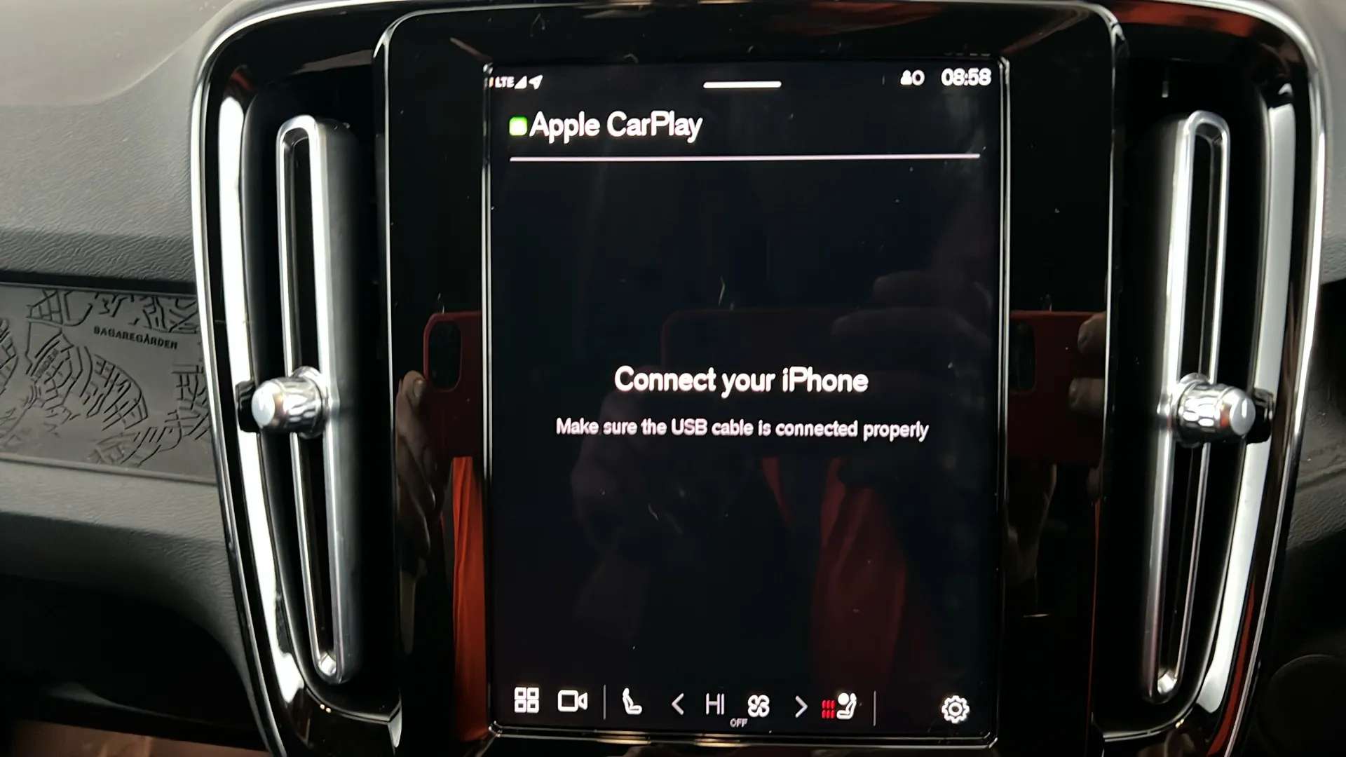 2022 VOLVO XC40 2022 VOLVO XC40