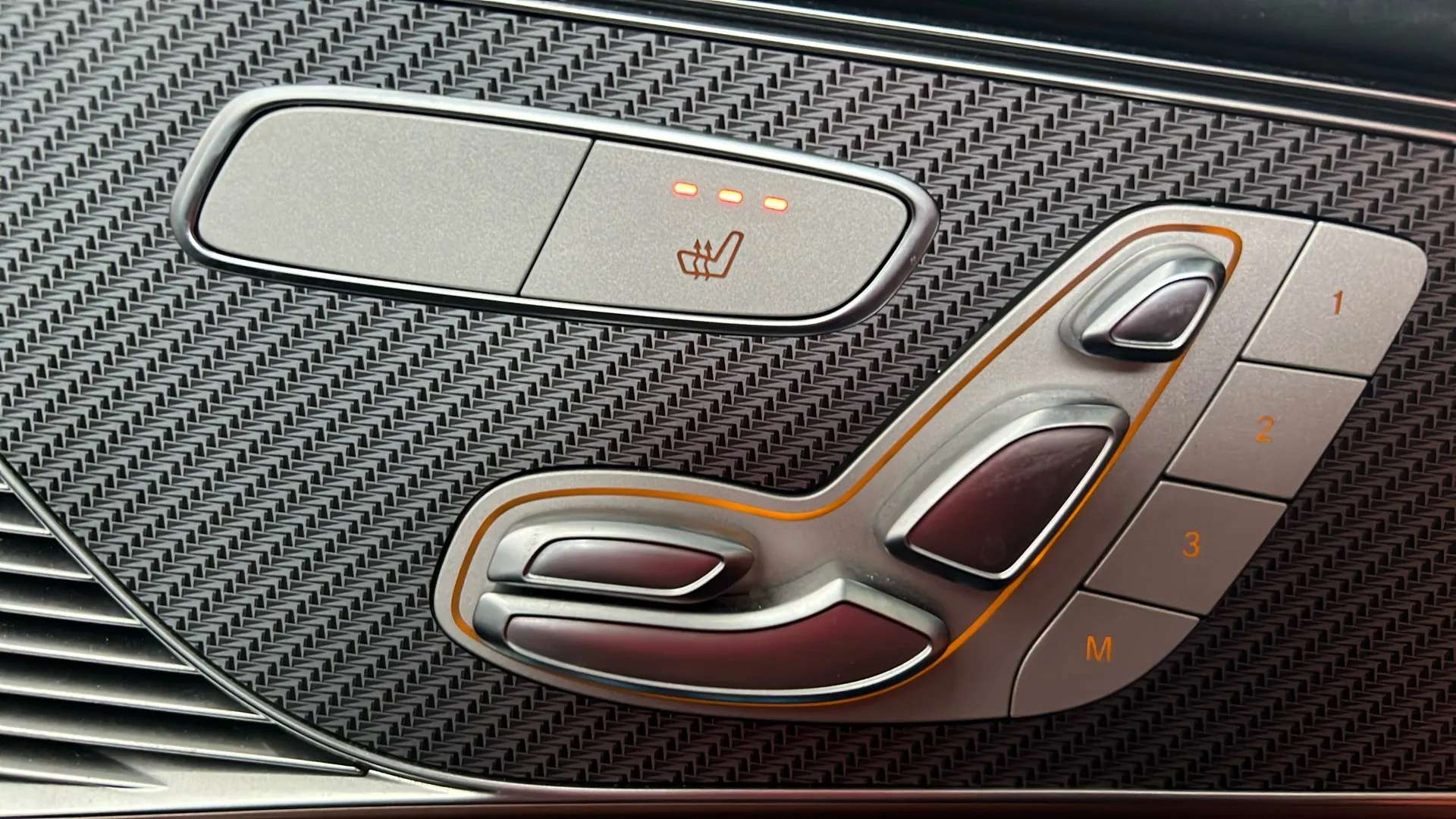 2021 MERCEDES-BENZ EQC 2021 MERCEDES-BENZ EQC