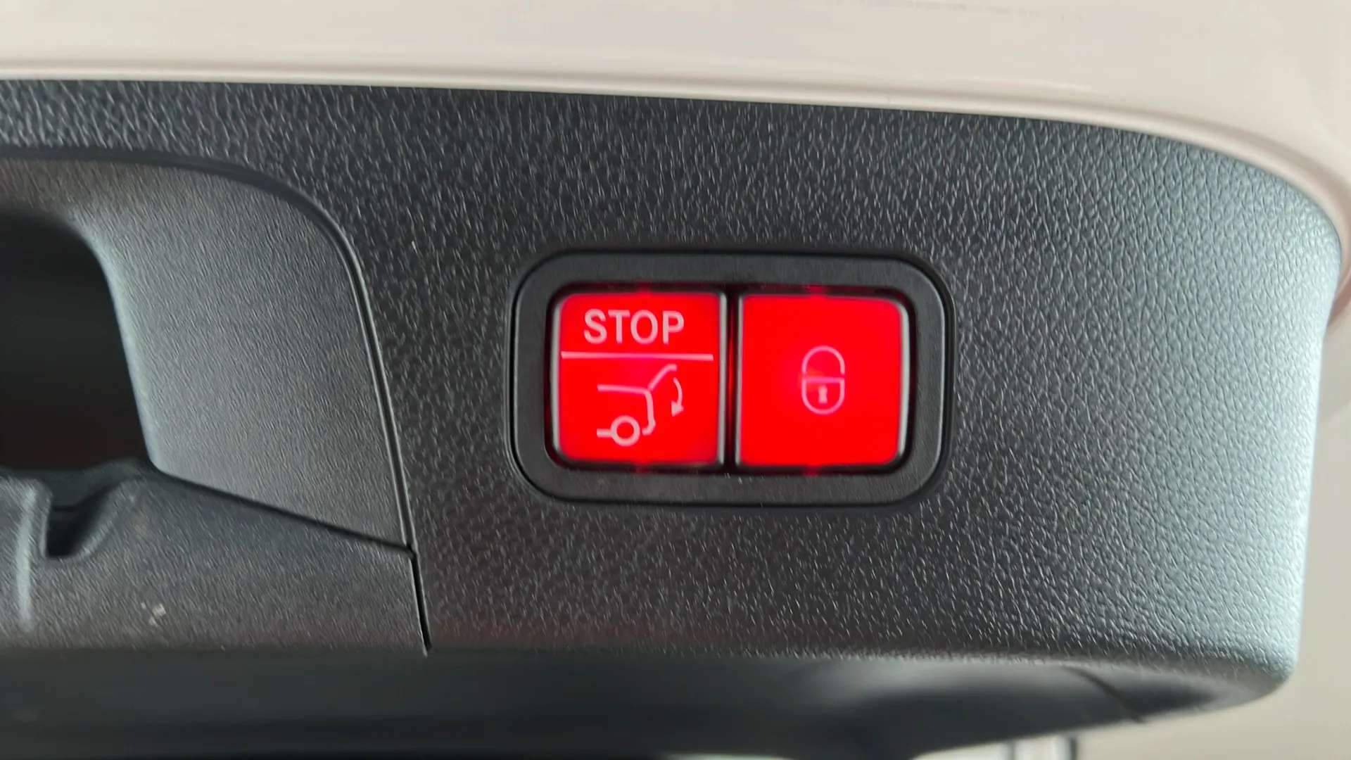 2022 MERCEDES-BENZ EQC 2022 MERCEDES-BENZ EQC