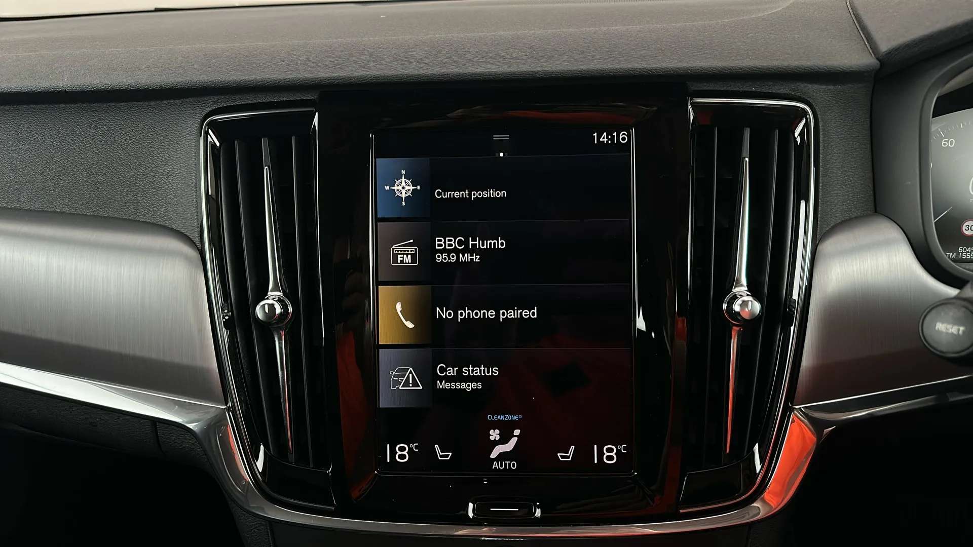 2019 VOLVO V90 2019 VOLVO V90