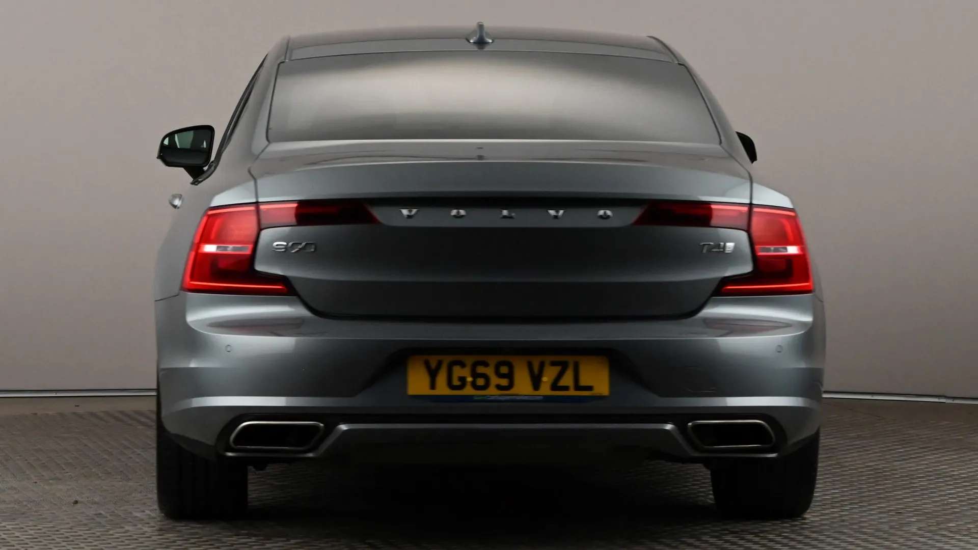 2020 VOLVO S90 2020 VOLVO S90