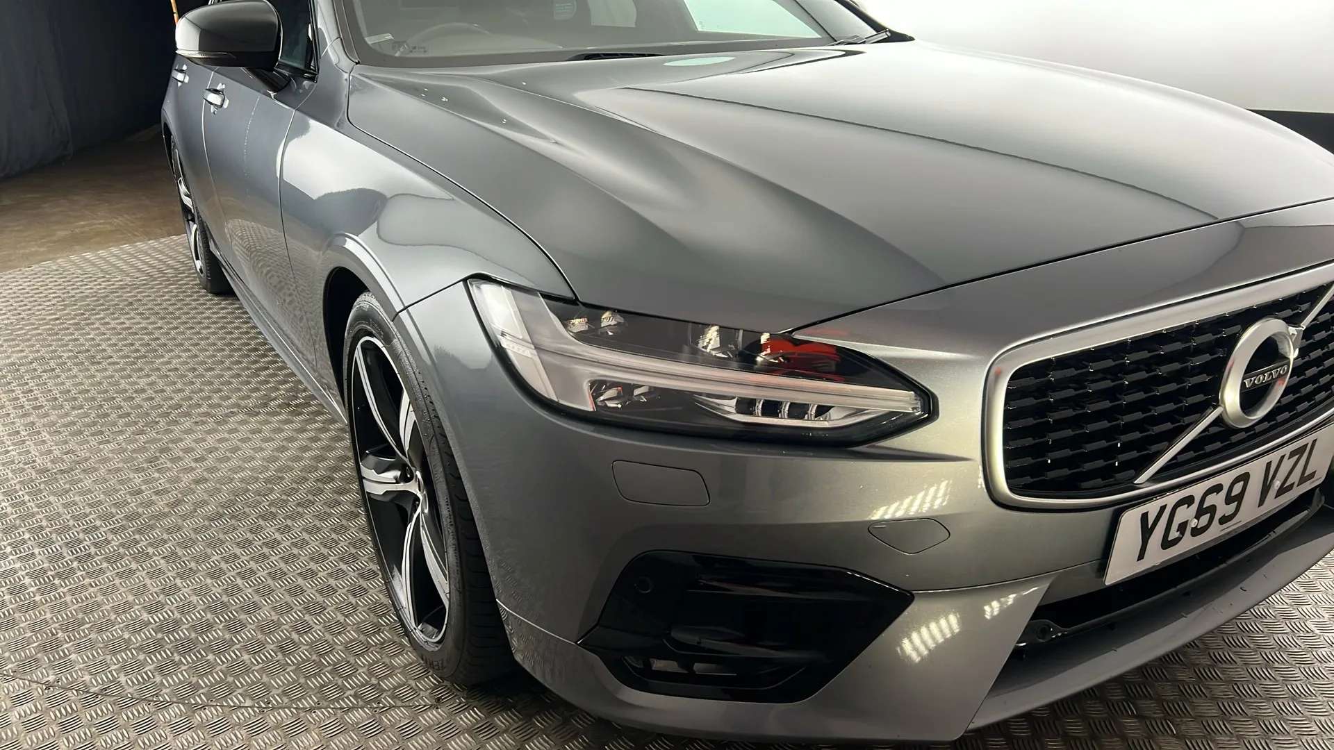 2020 VOLVO S90 2020 VOLVO S90