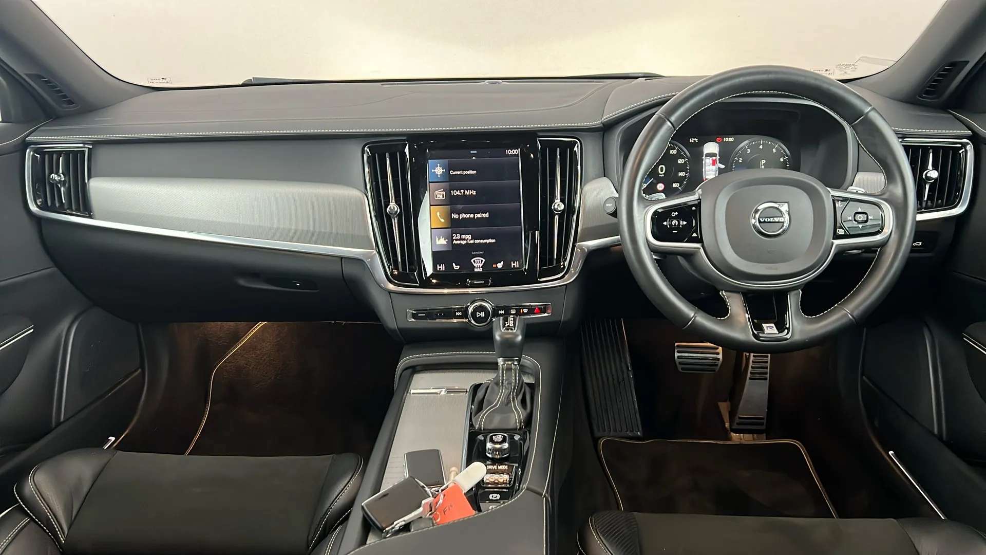 2019 VOLVO V90 2019 VOLVO V90