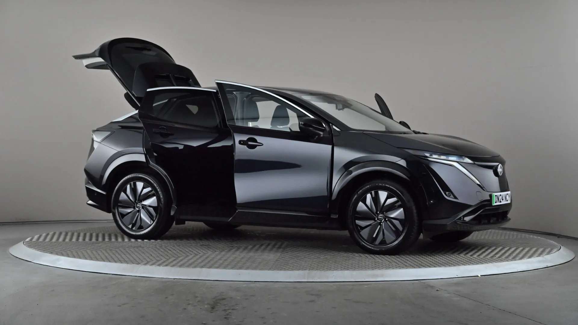 2024 NISSAN ARIYA 2024 NISSAN ARIYA