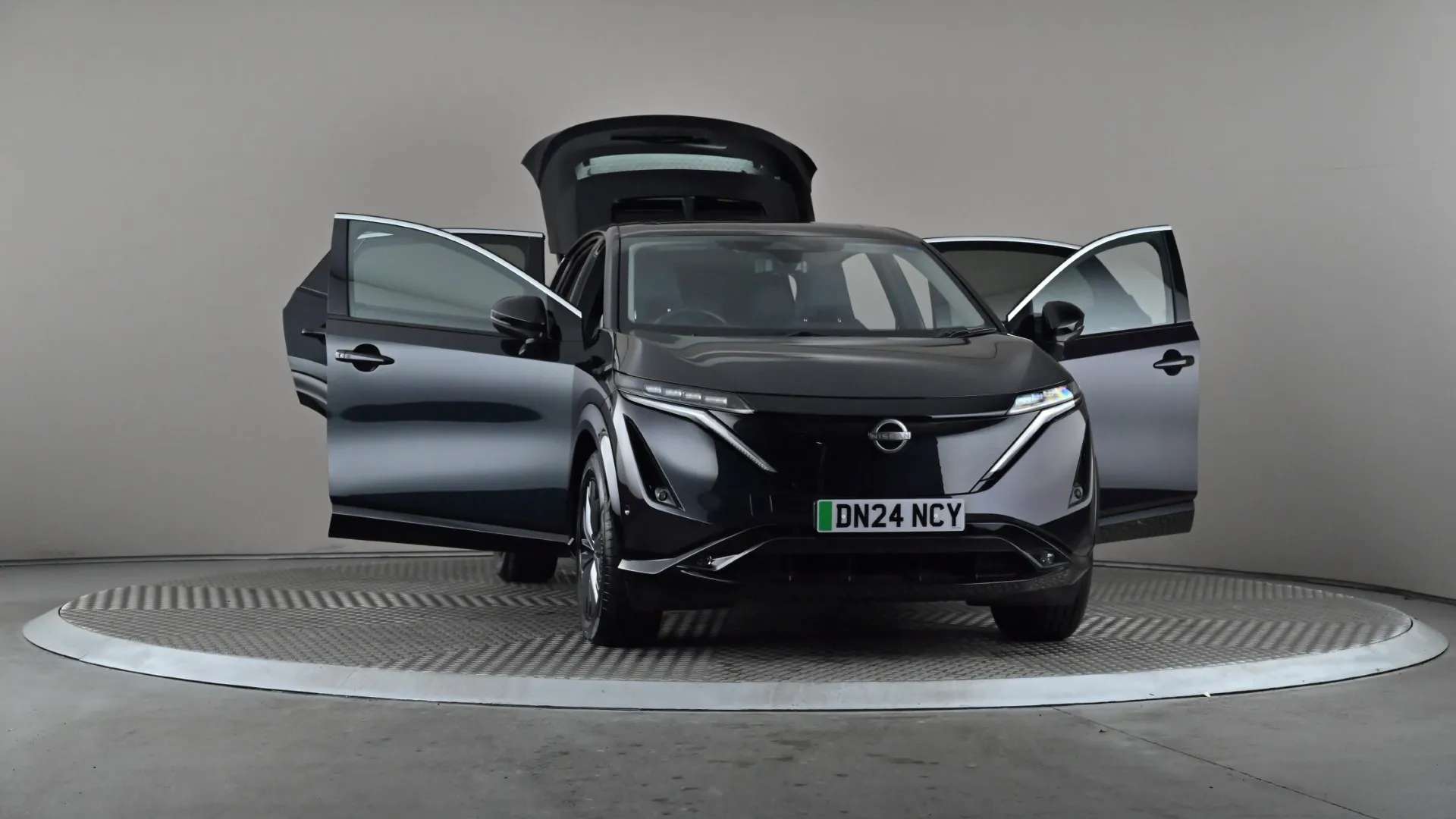 2024 NISSAN ARIYA 2024 NISSAN ARIYA