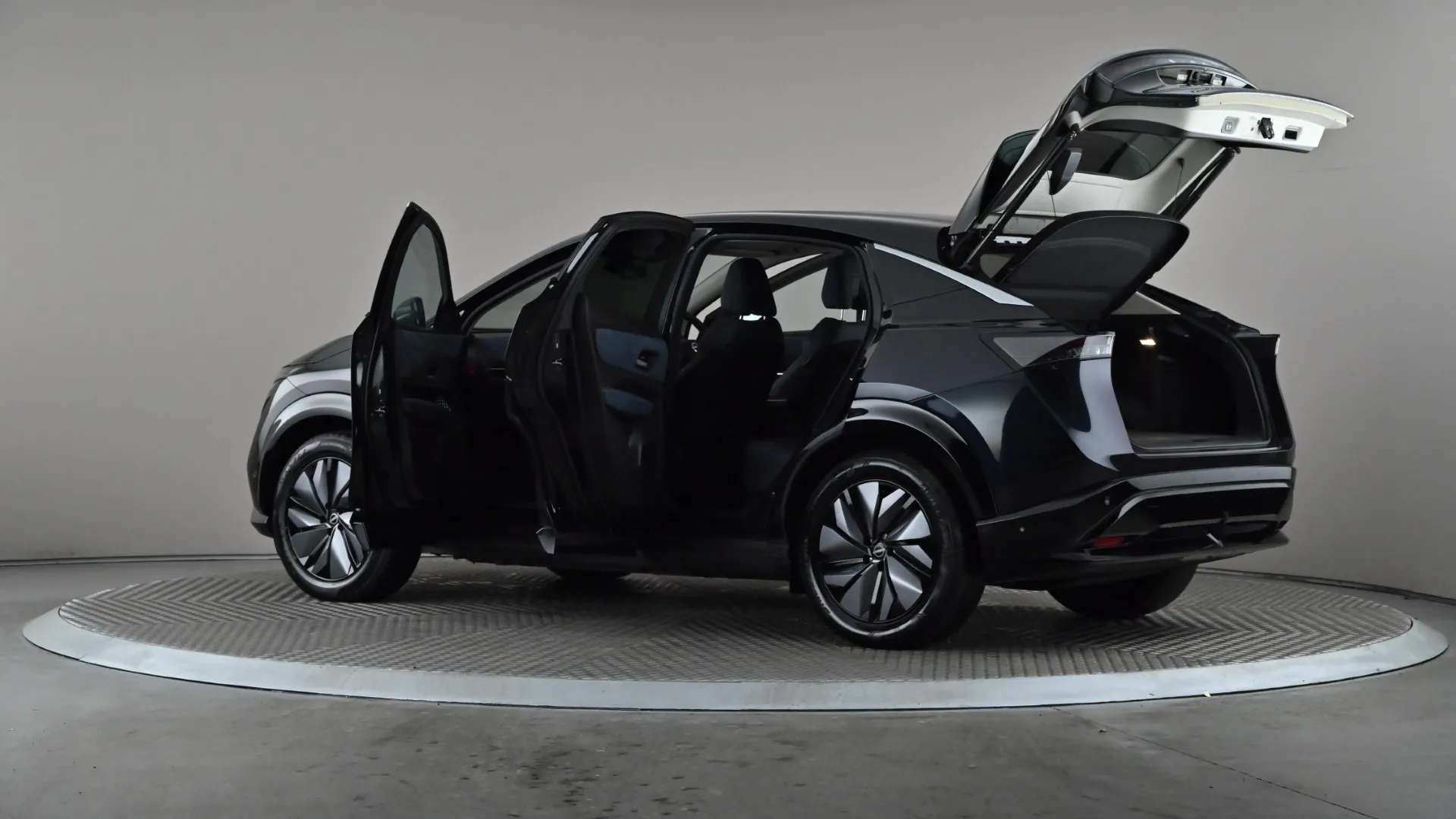 2024 NISSAN ARIYA 2024 NISSAN ARIYA