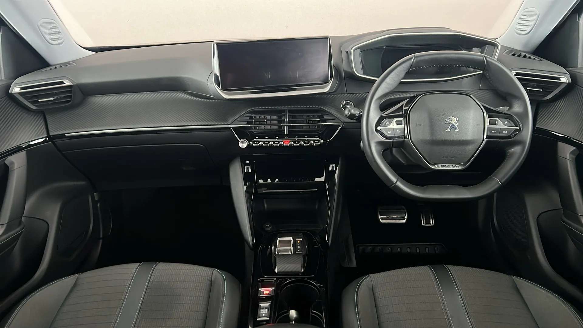 A 2022 PEUGEOT 2008 100kW Allure Premium+ 50kWh Auto A 2022 PEUGEOT 2008 100kW Allure Premium+ 50kWh Auto