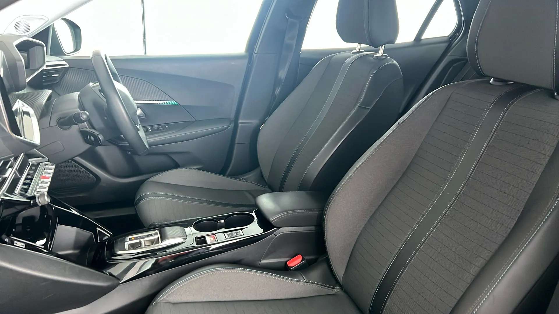 2022 PEUGEOT 2008 2022 PEUGEOT 2008