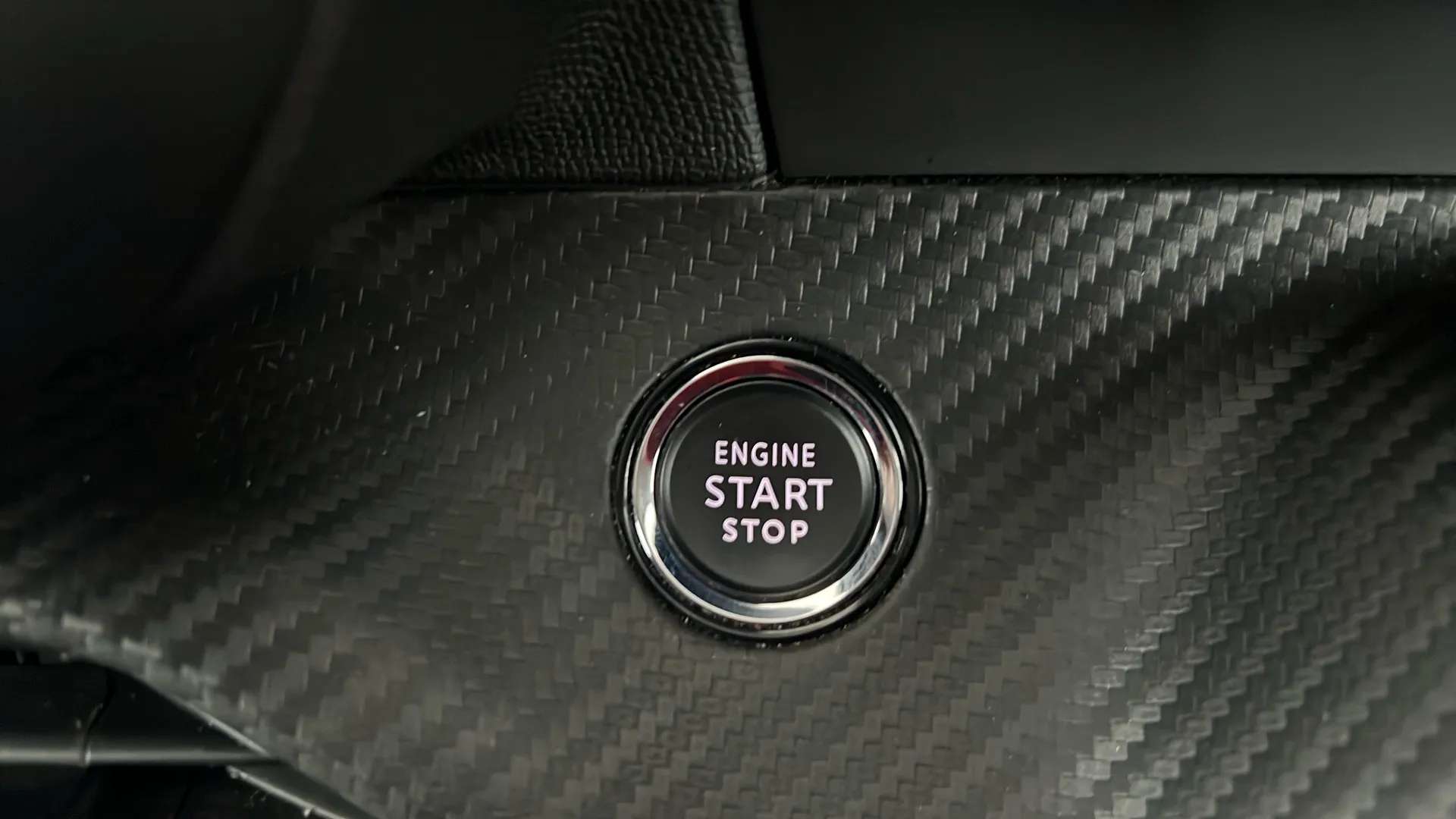 2022 PEUGEOT 2008 2022 PEUGEOT 2008