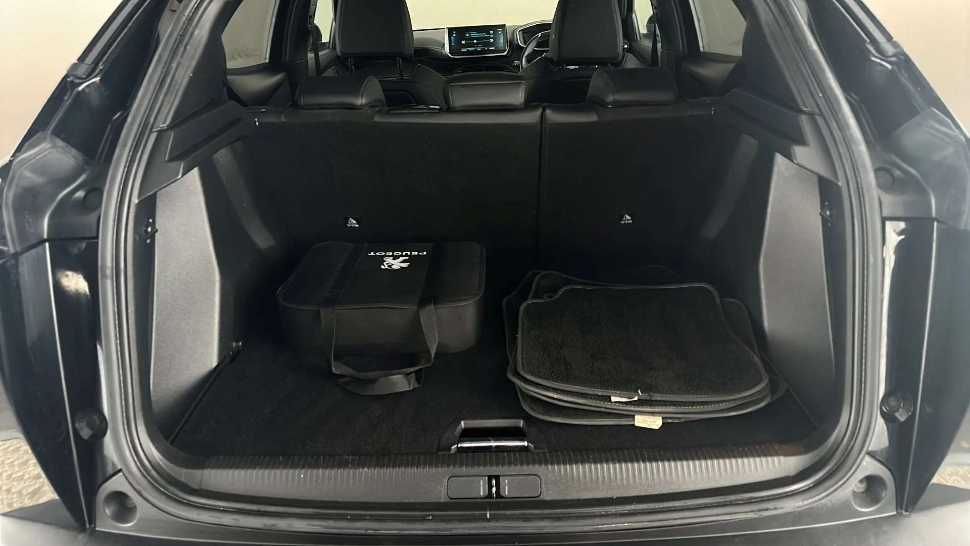2022 PEUGEOT 2008 2022 PEUGEOT 2008